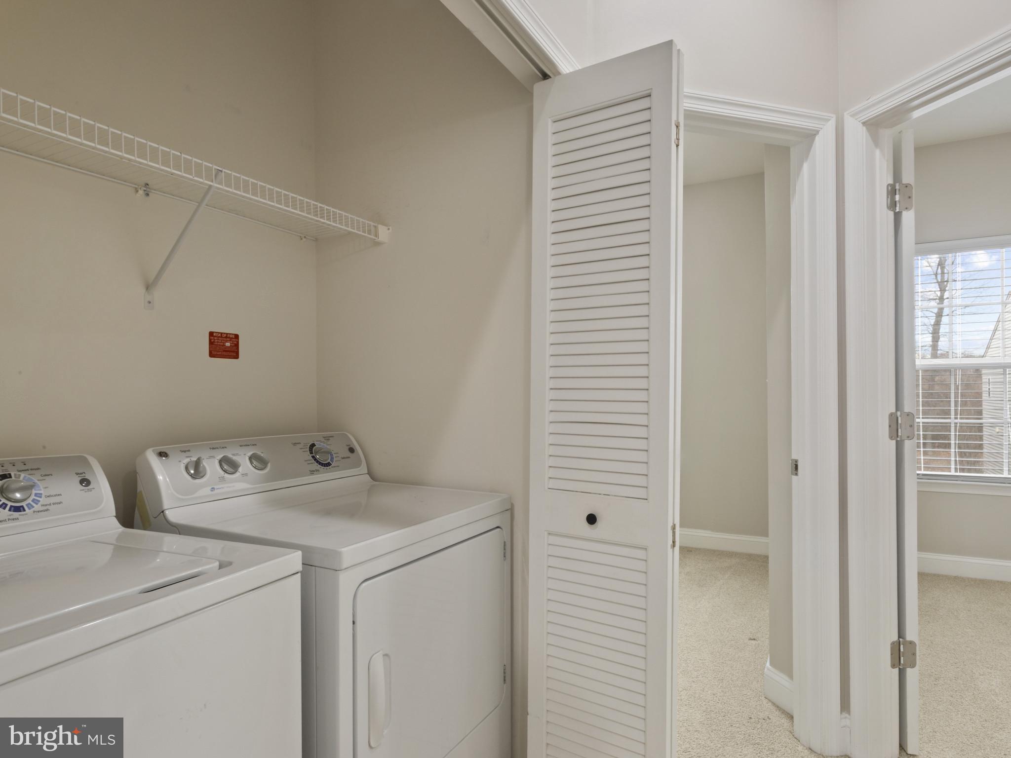 HOWARD SQUARE - Residential