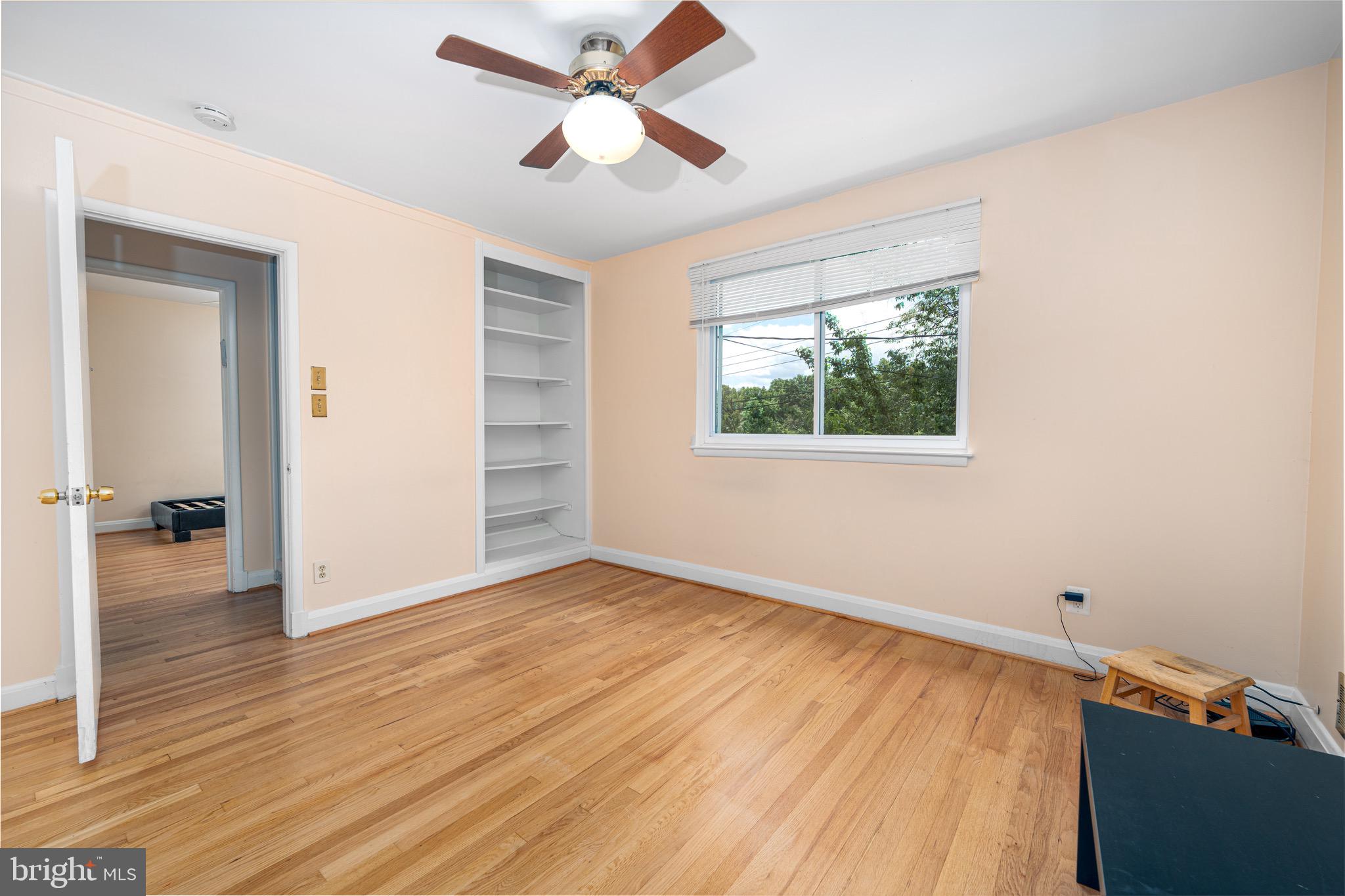 CROSS COUNTRY - Residential Lease