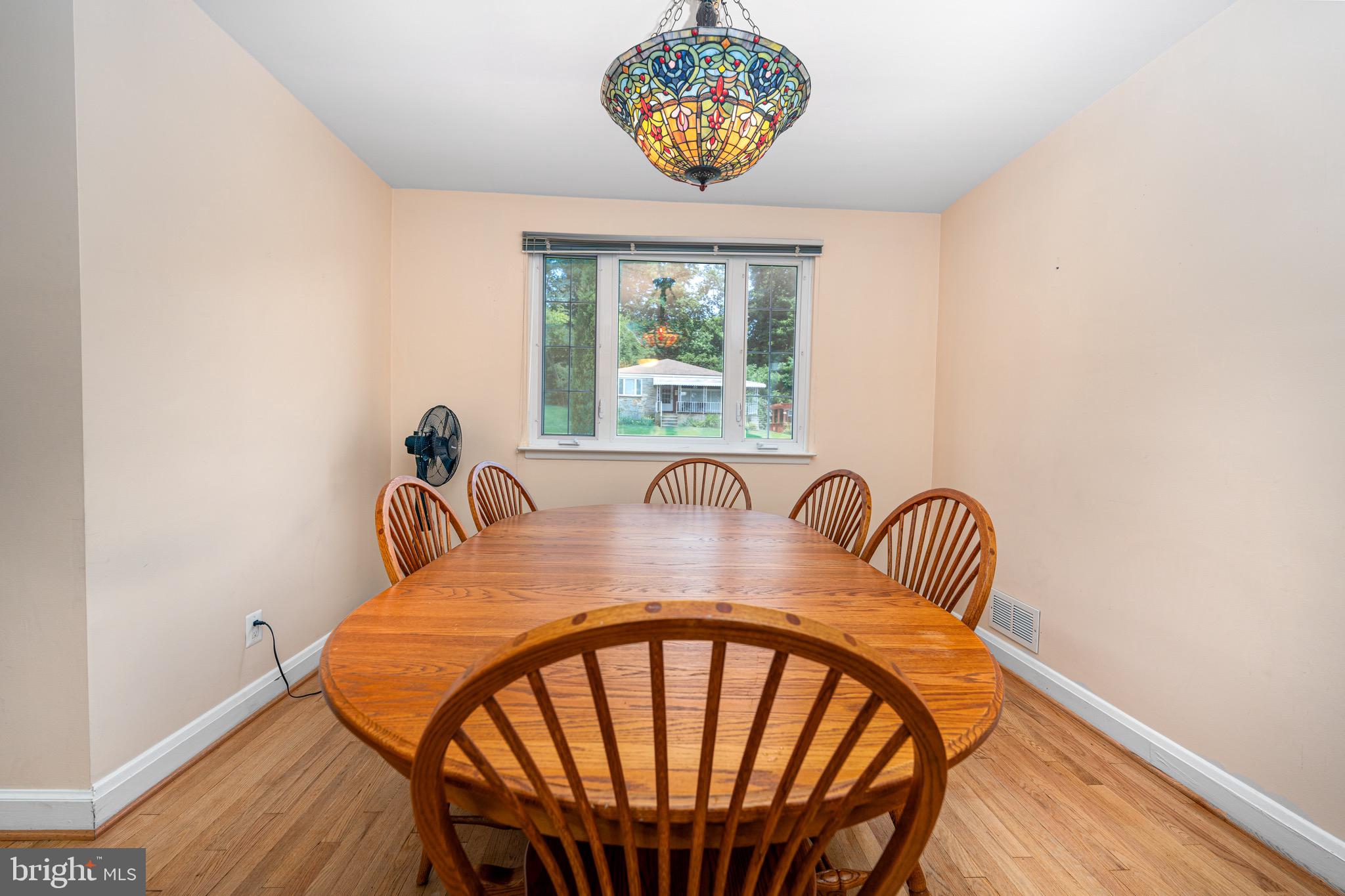 CROSS COUNTRY - Residential Lease