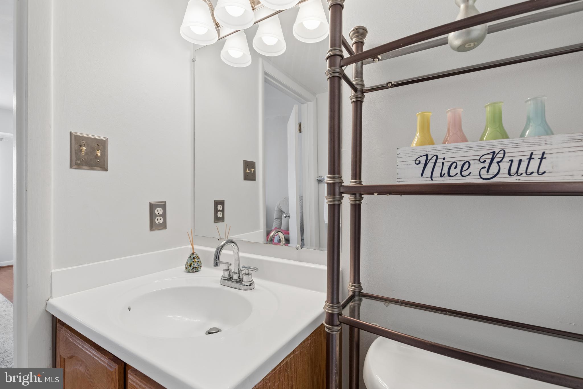 MARINERS COVE - Residential