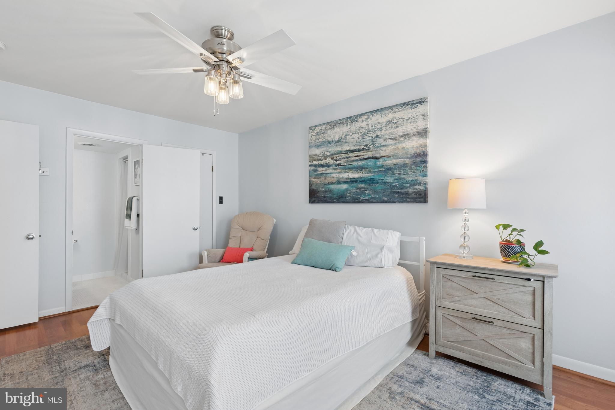 MARINERS COVE - Residential