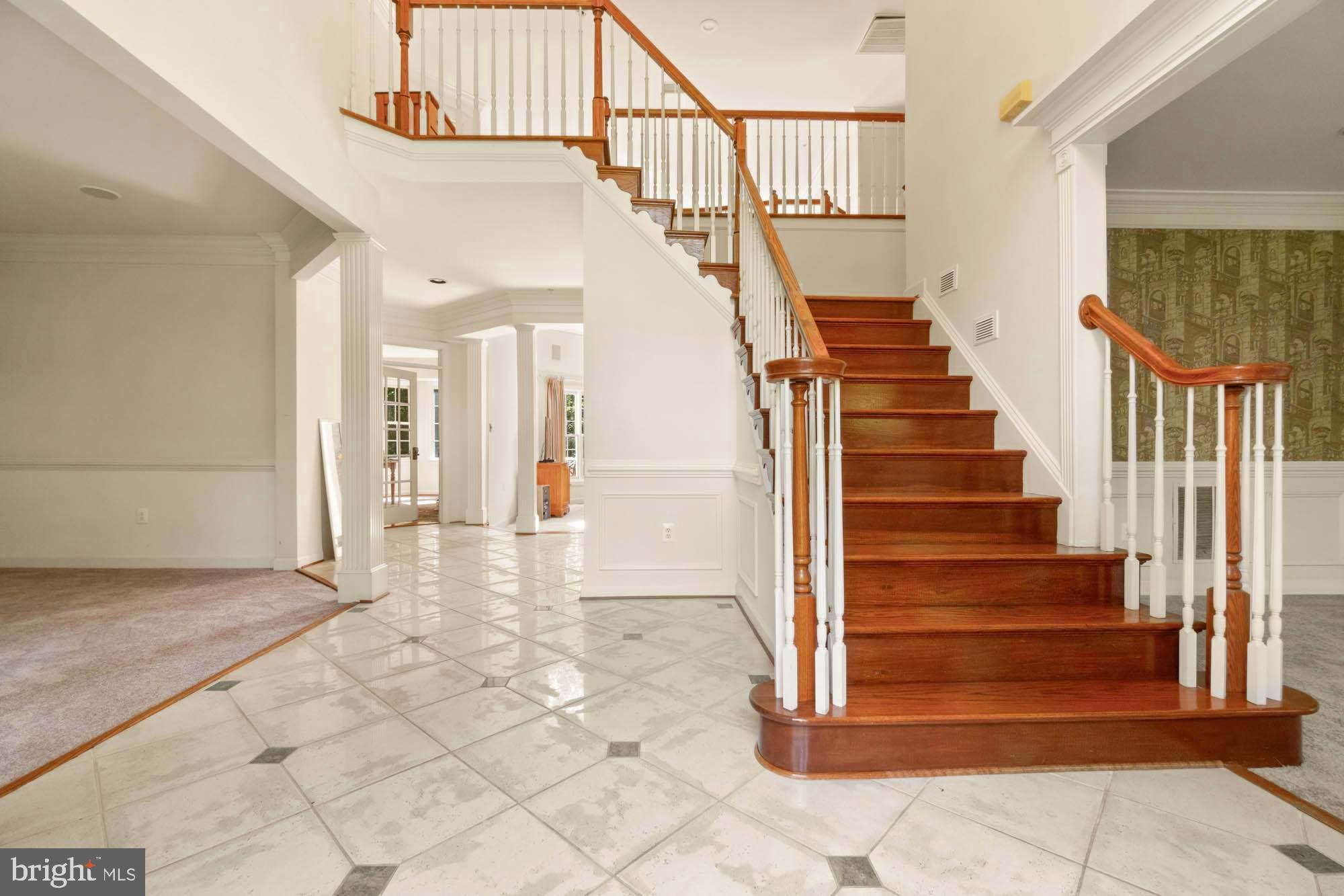 WOODS AT TAMA - Residential