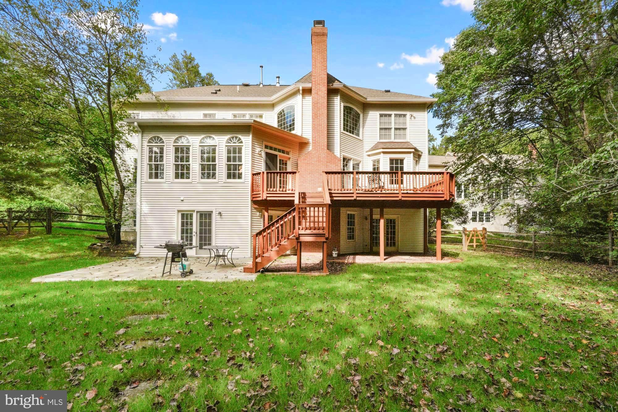 WOODS AT TAMA - Residential