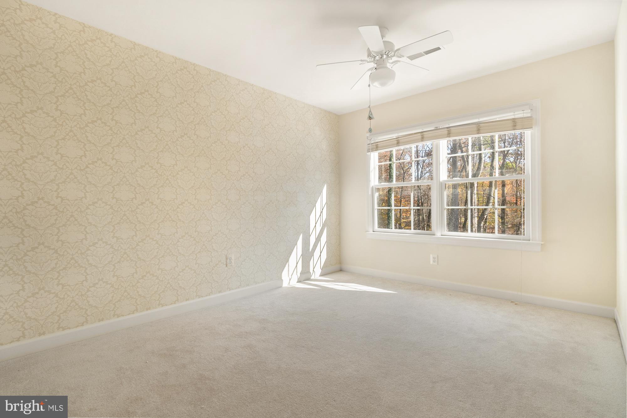 WOODS AT TAMA - Residential