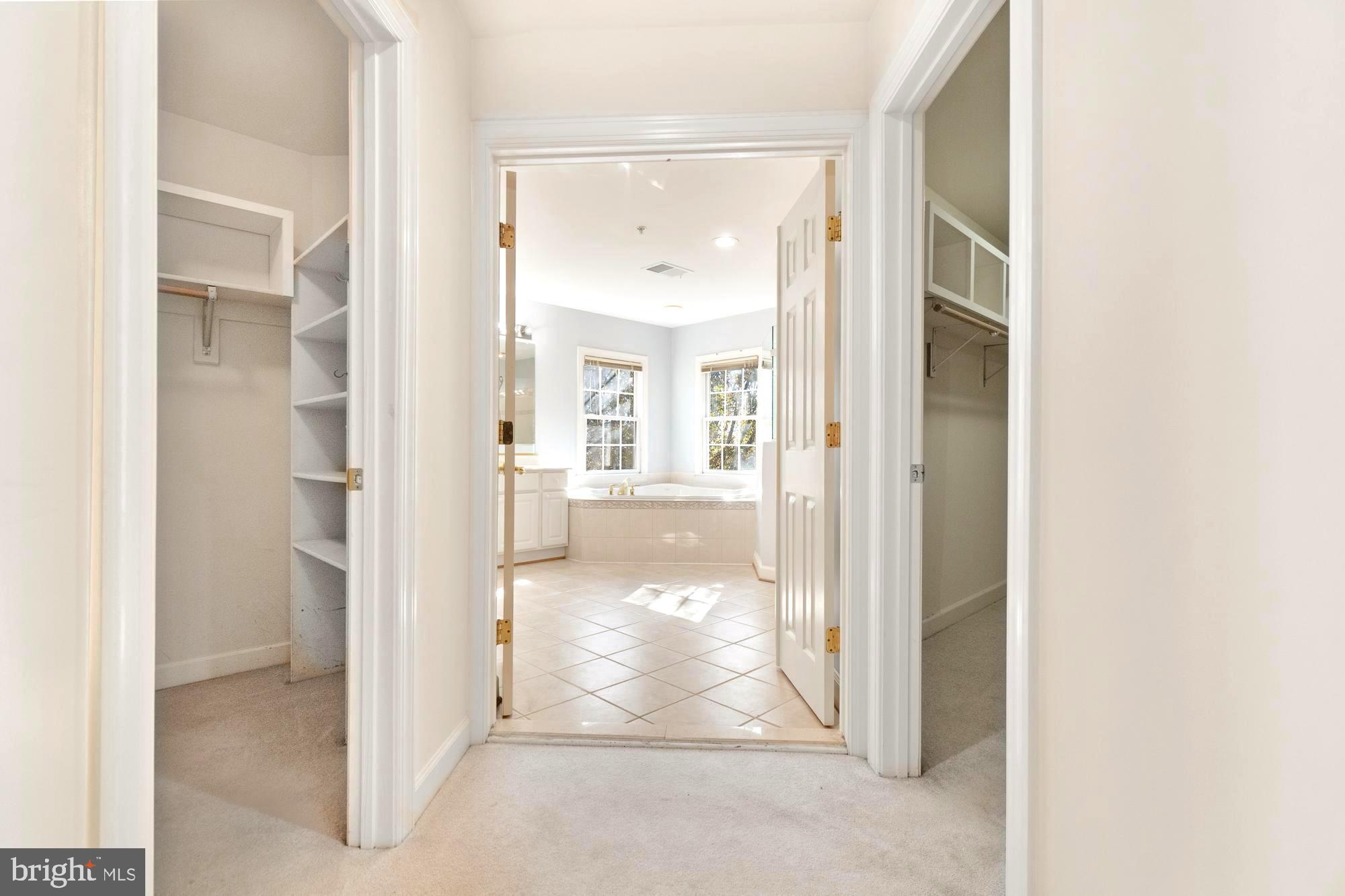 WOODS AT TAMA - Residential