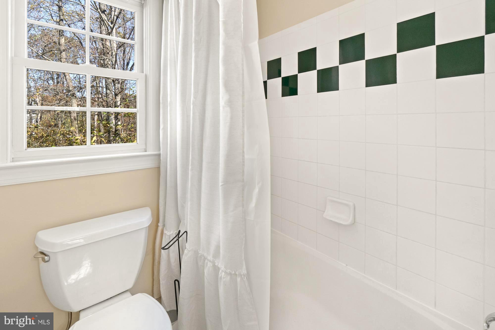 WOODS AT TAMA - Residential