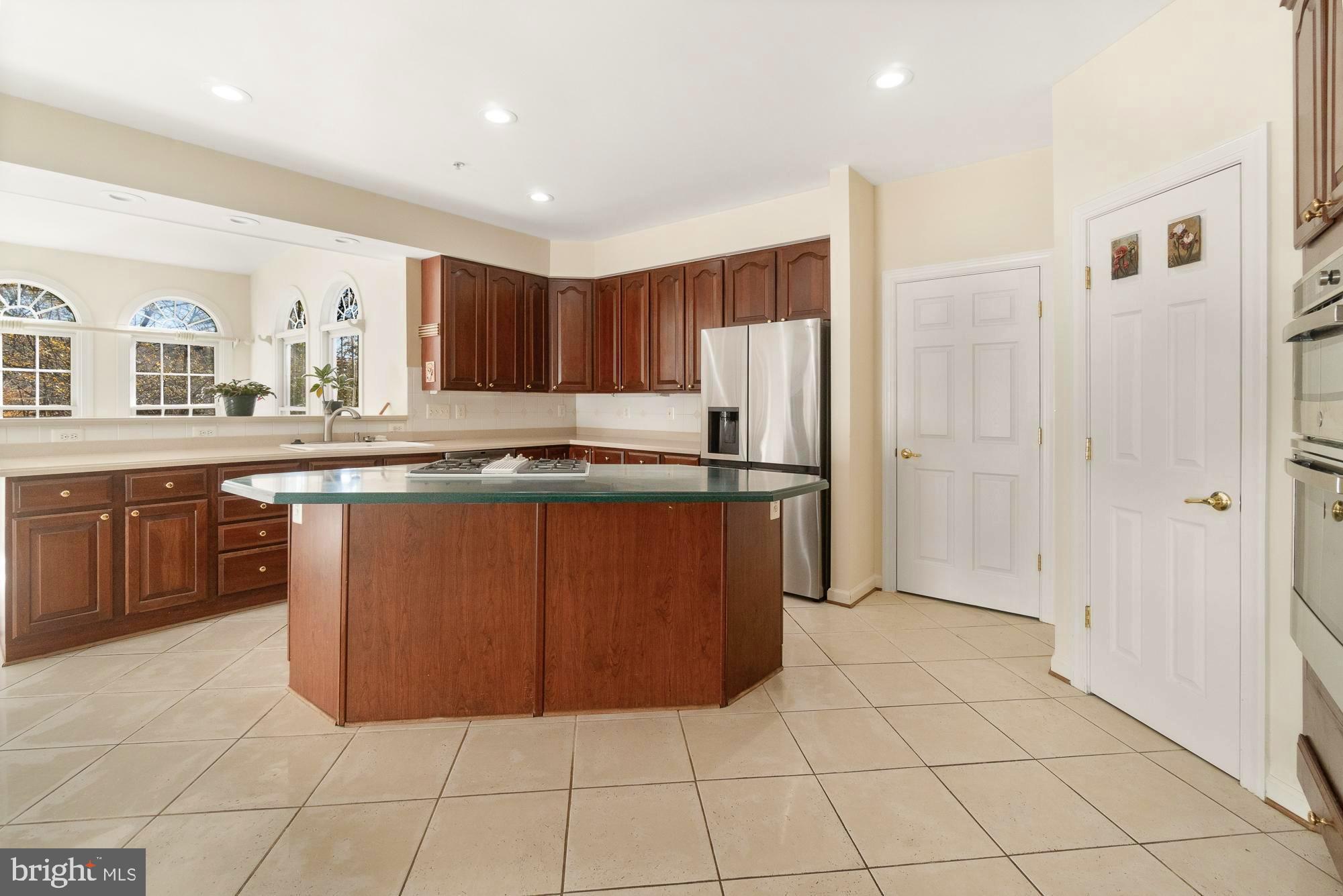 WOODS AT TAMA - Residential