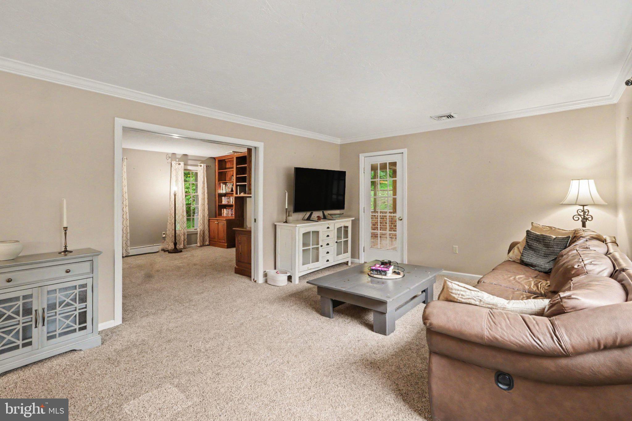 332 LAUREL DRIVE