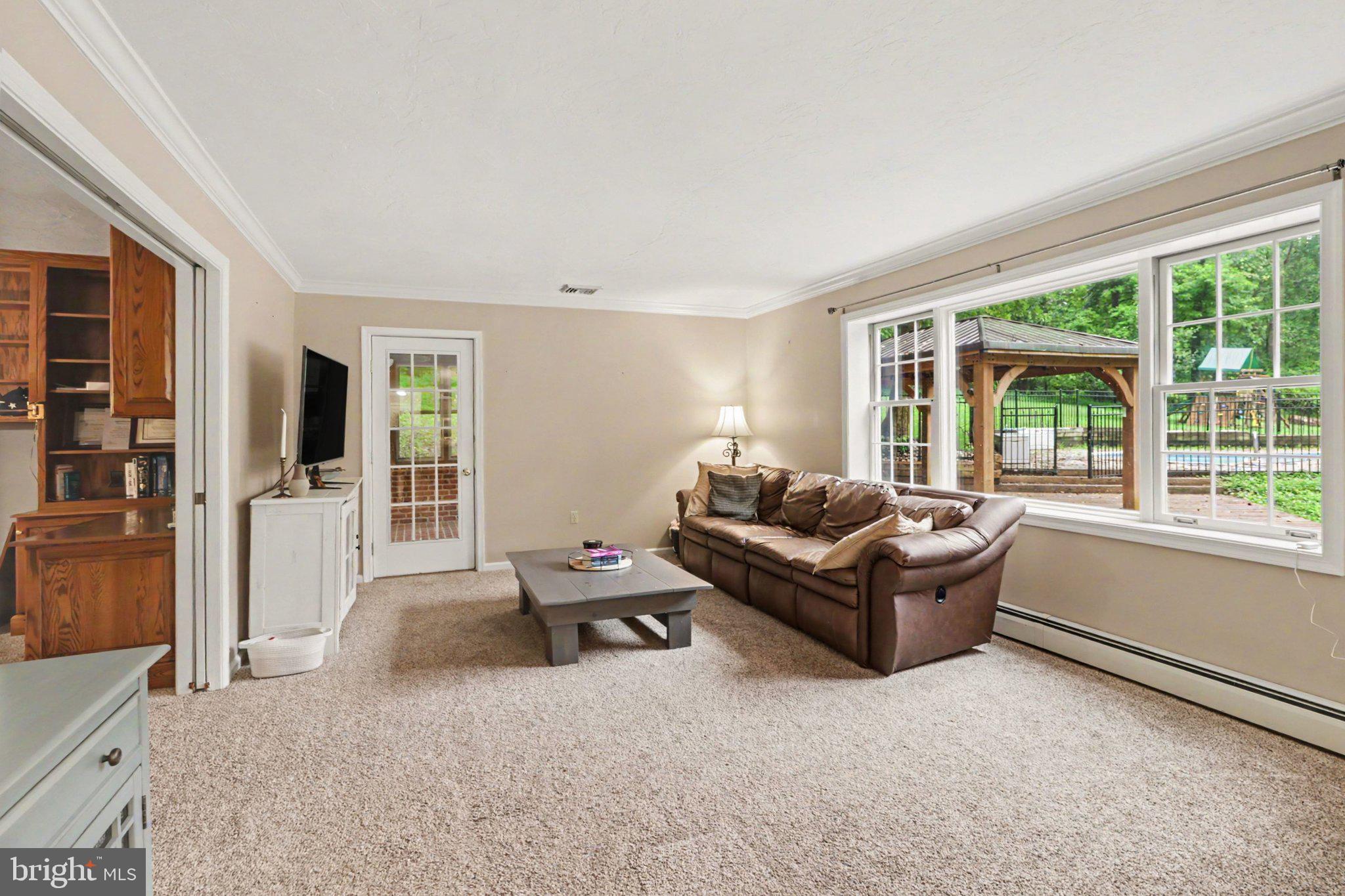 332 LAUREL DRIVE