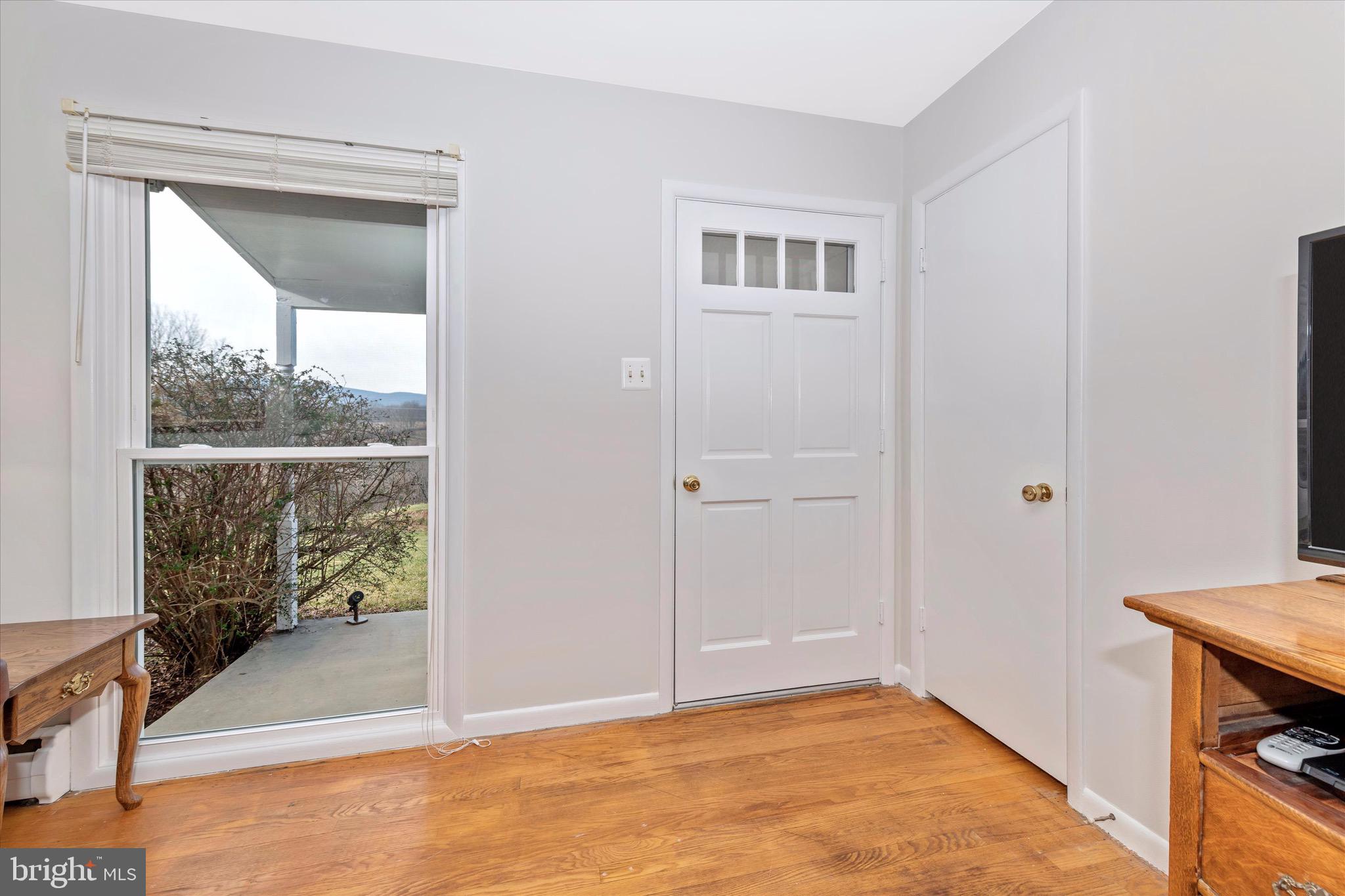 MIDDLETOWN - Residential