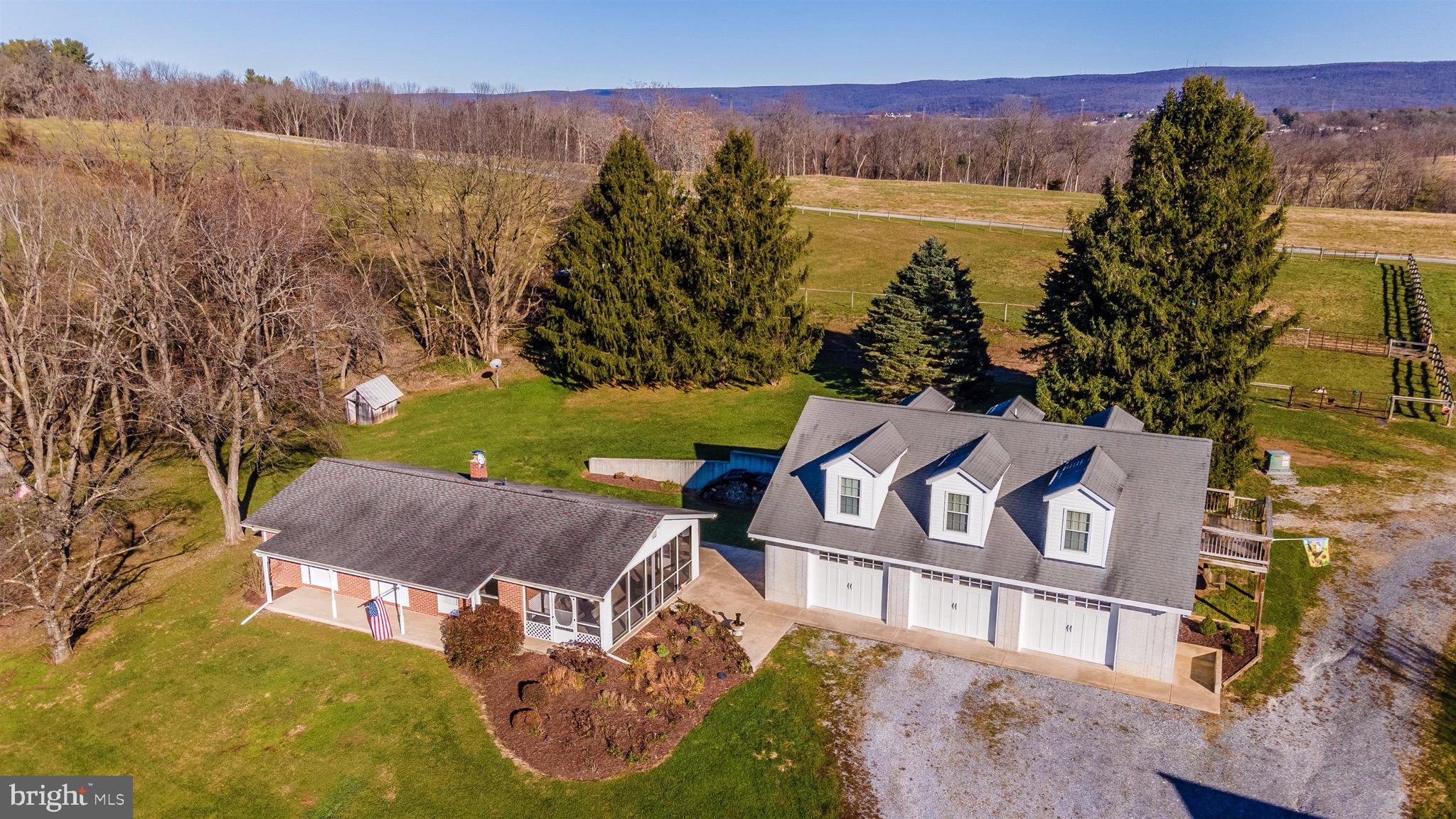 MIDDLETOWN - Residential