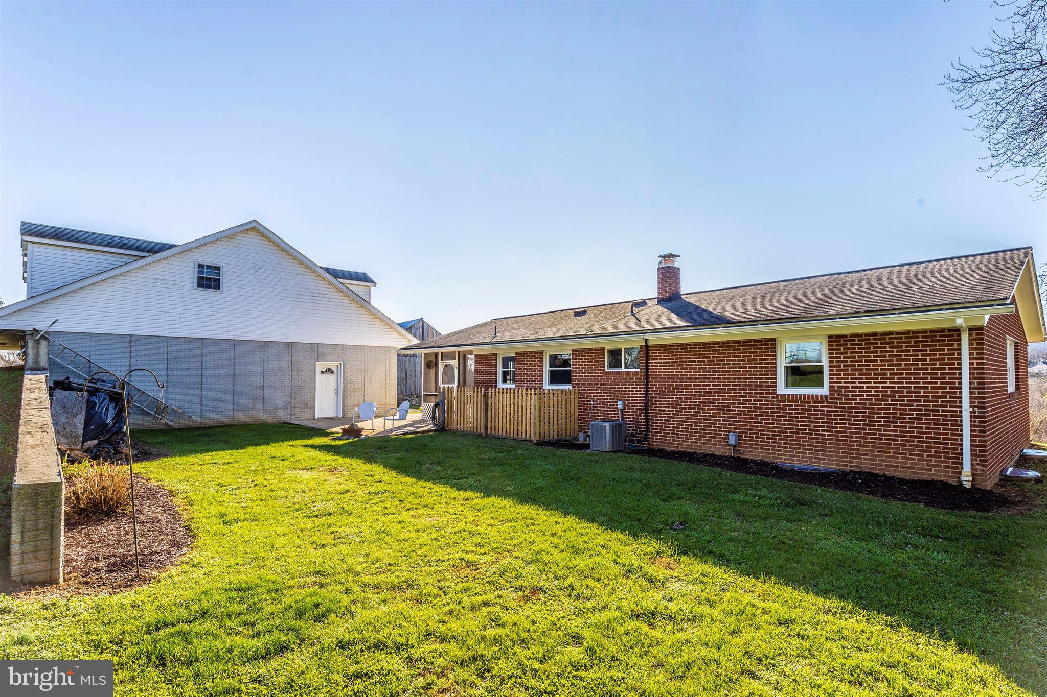 MIDDLETOWN - Residential