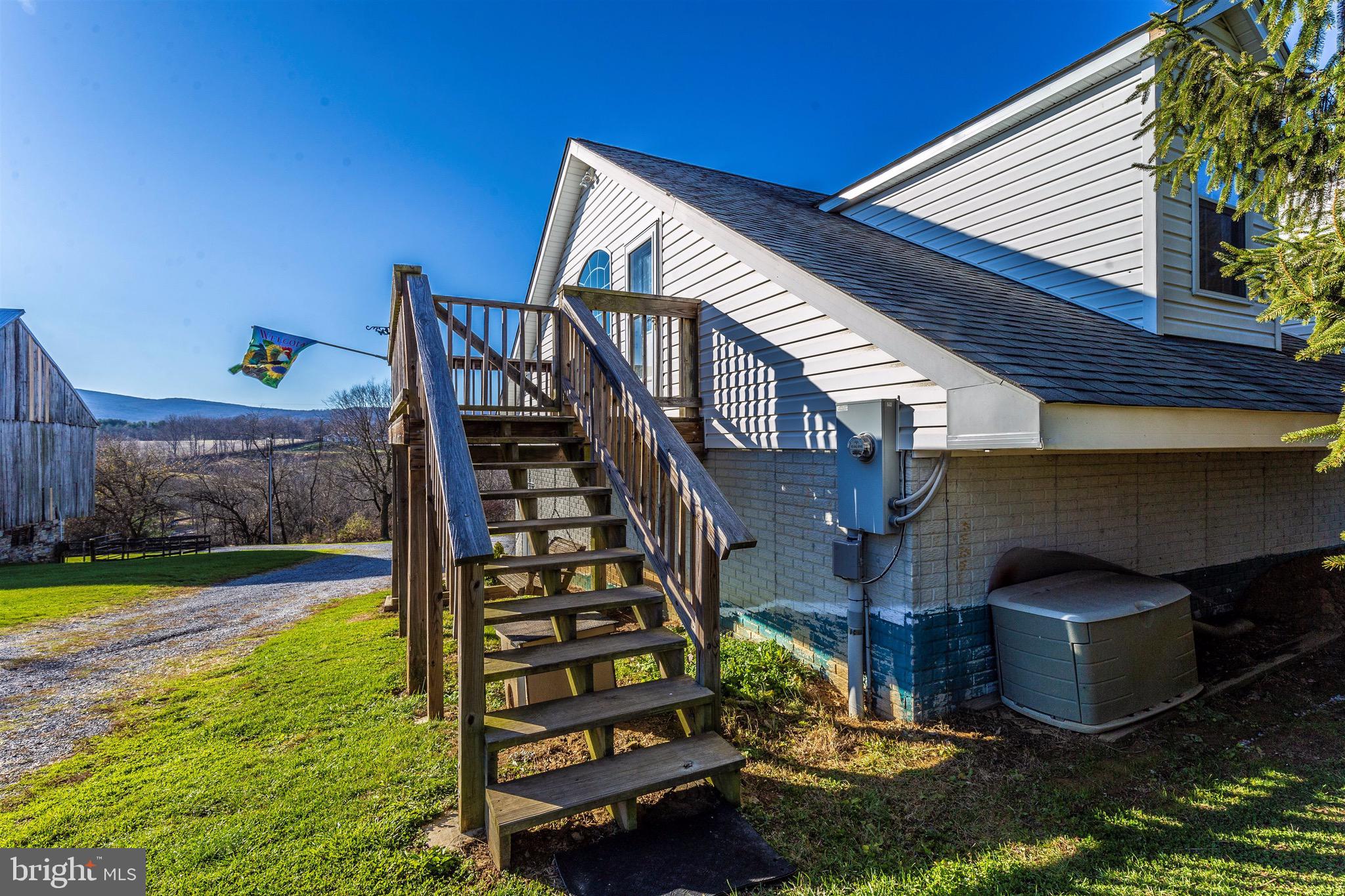 MIDDLETOWN - Residential