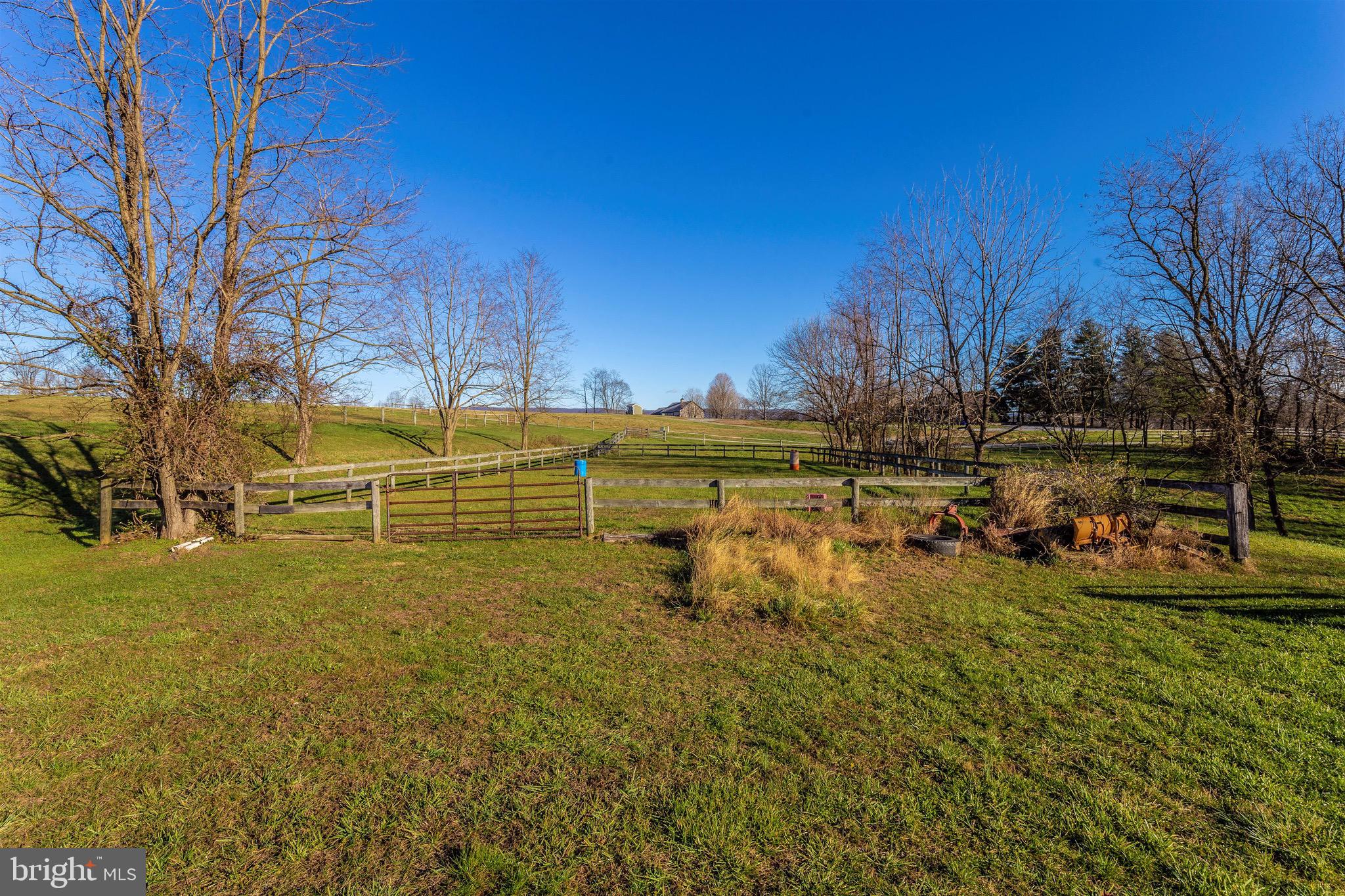 MIDDLETOWN - Residential