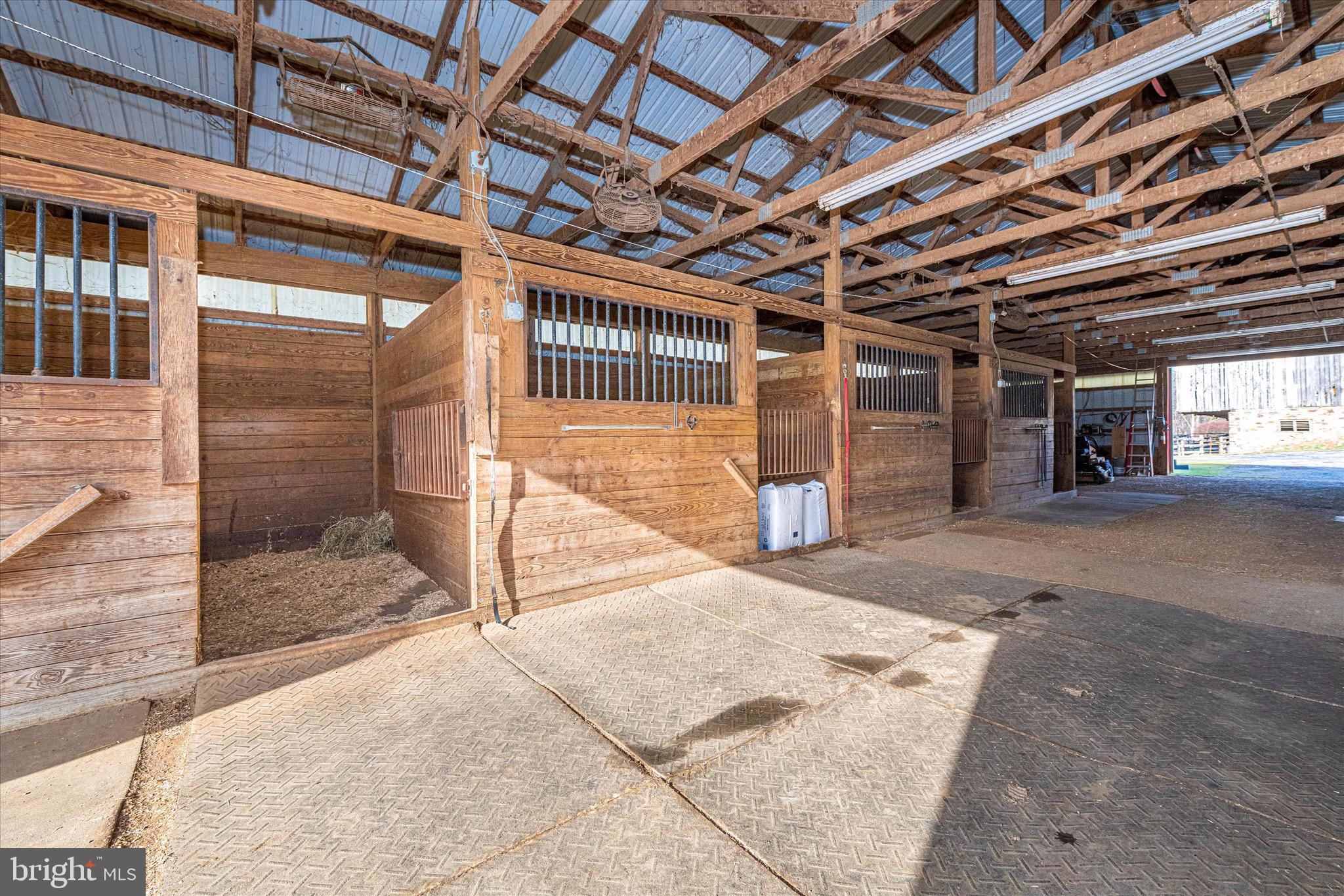 MIDDLETOWN - Residential