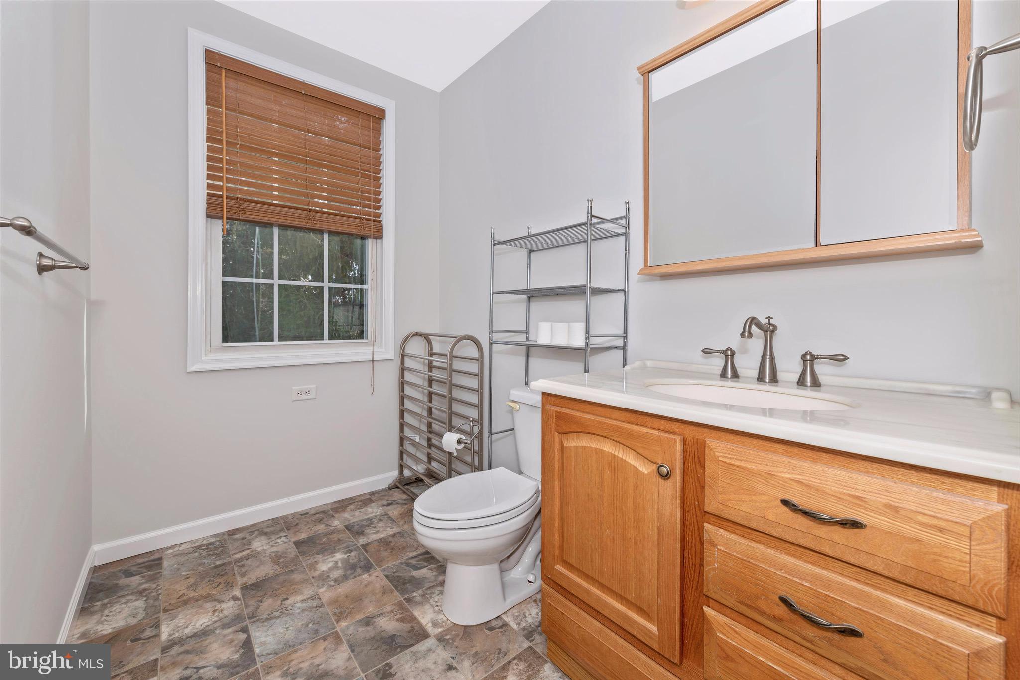 MIDDLETOWN - Residential