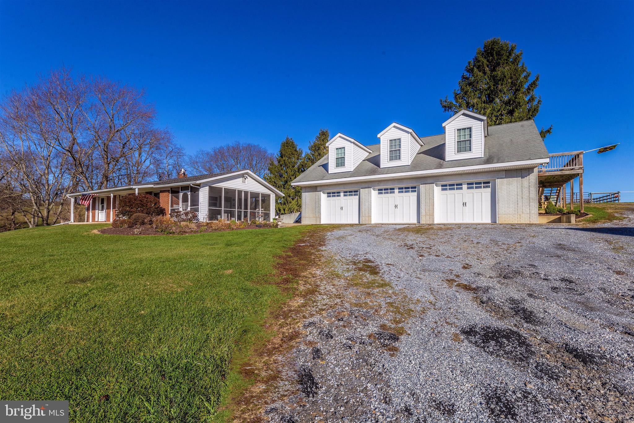 MIDDLETOWN - Residential