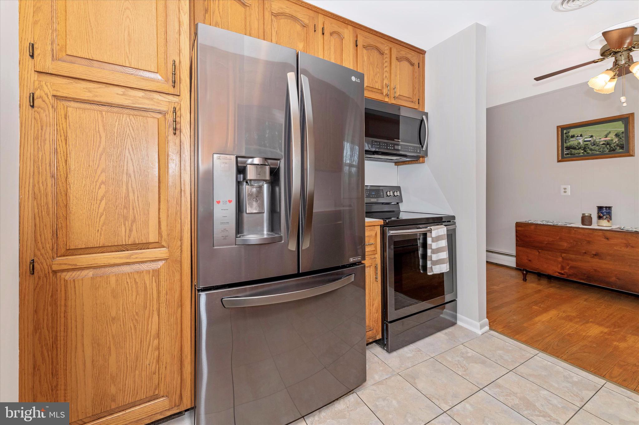 MIDDLETOWN - Residential