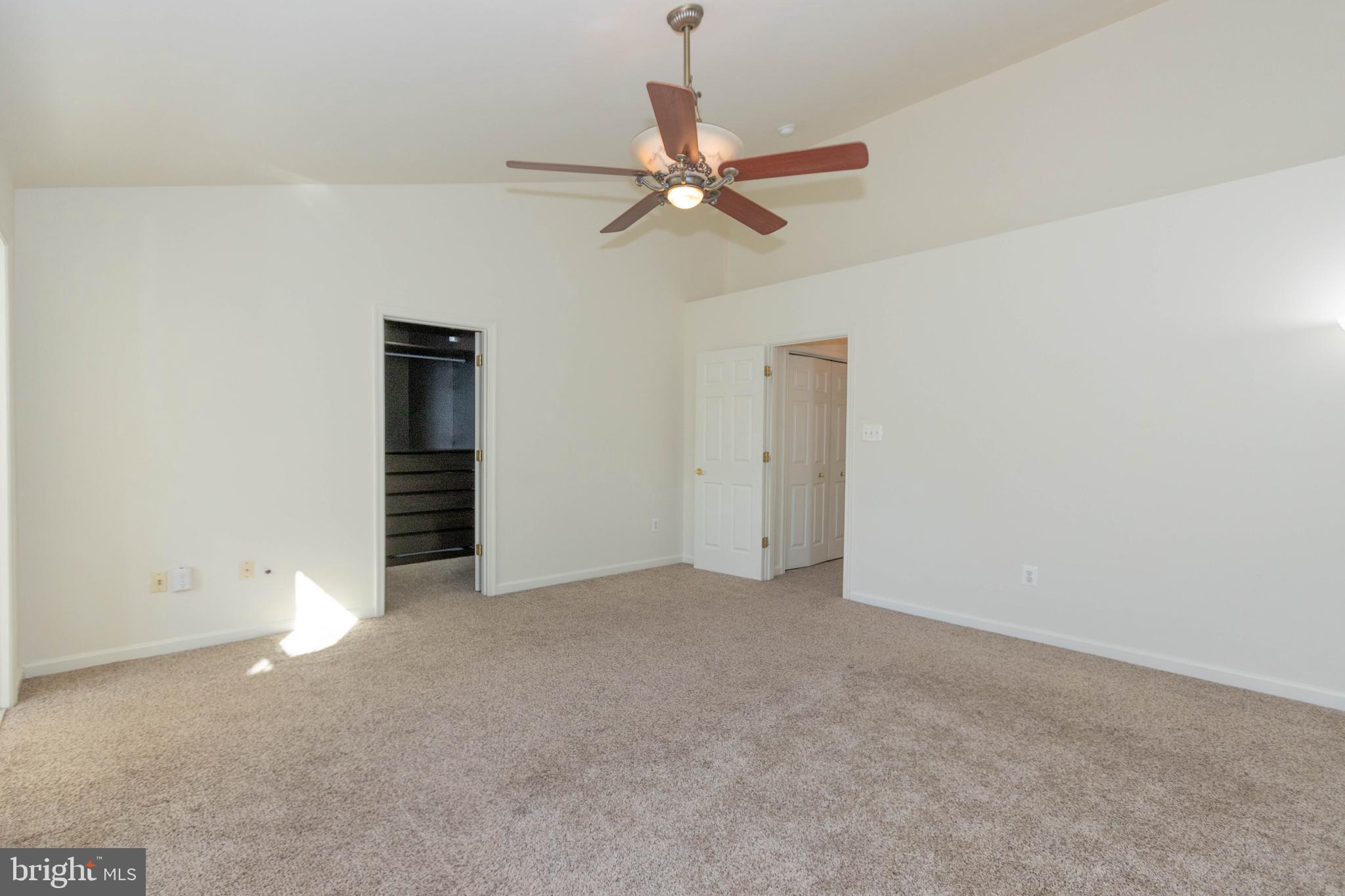 HIGHLAND OAKS - Residential Lease