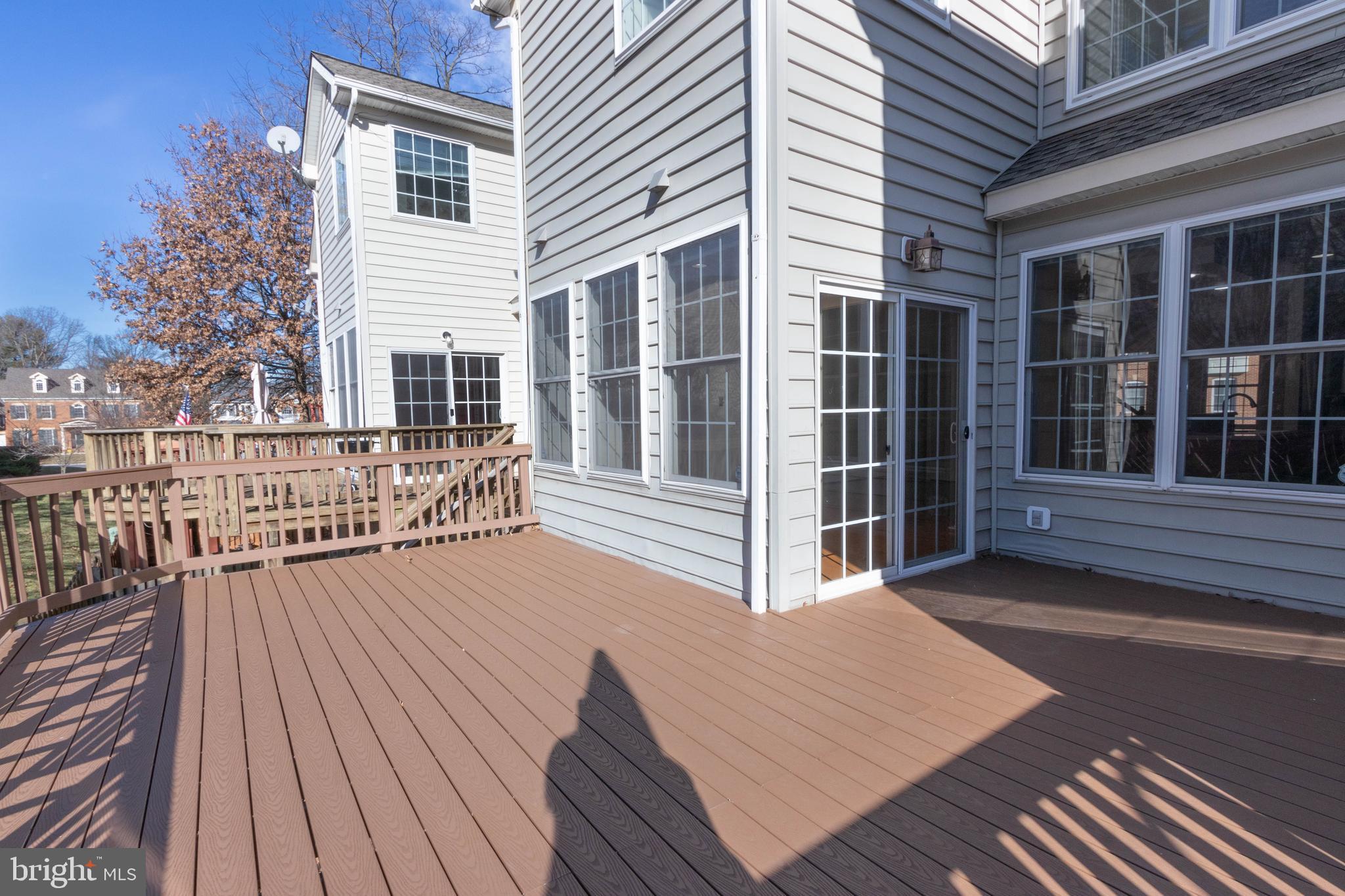 HIGHLAND OAKS - Residential Lease