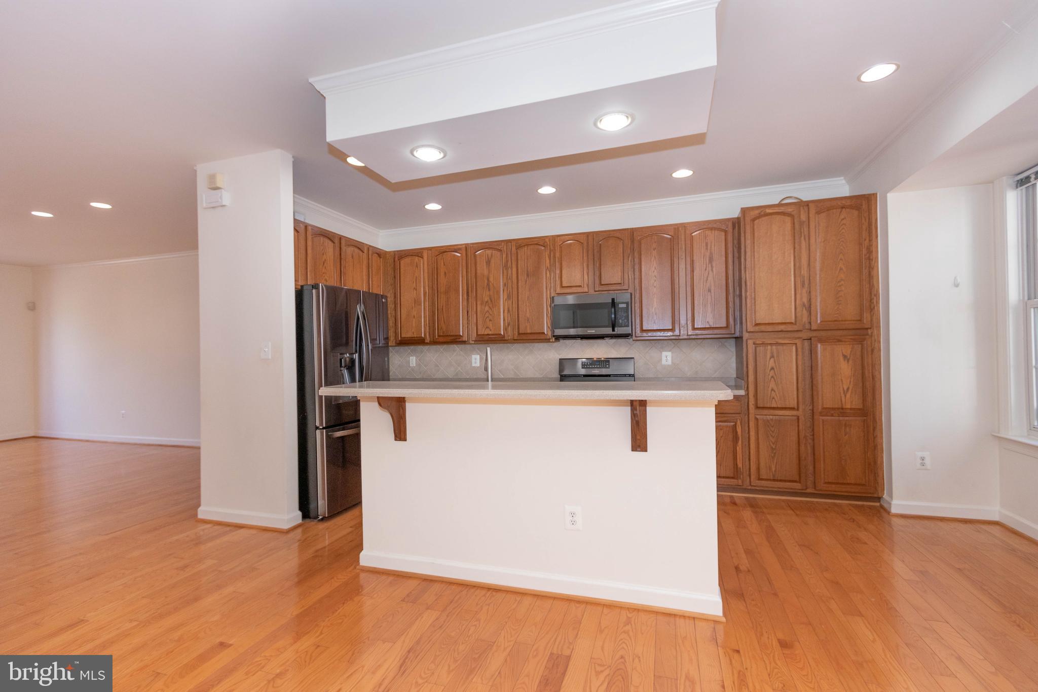 HIGHLAND OAKS - Residential Lease