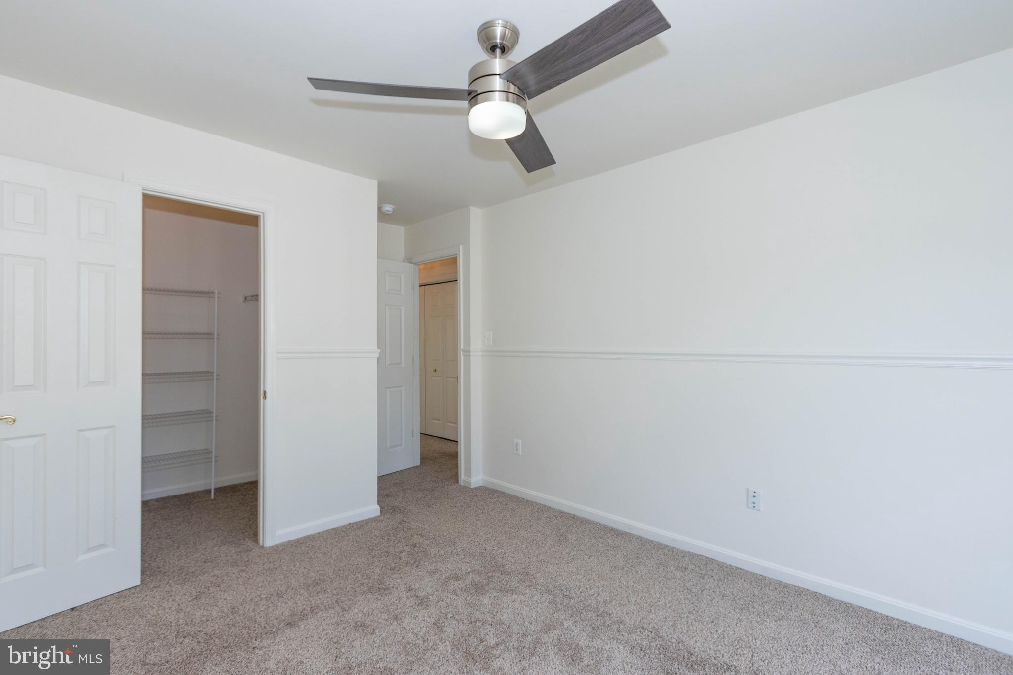 HIGHLAND OAKS - Residential Lease