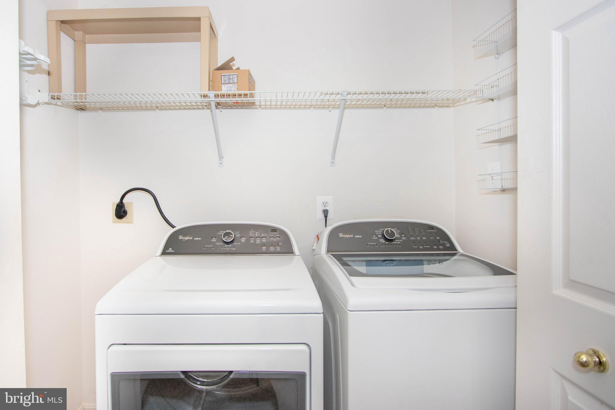 HIGHLAND OAKS - Residential Lease