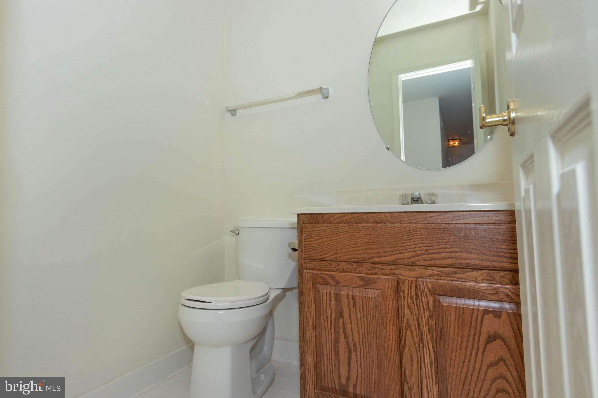 HIGHLAND OAKS - Residential Lease