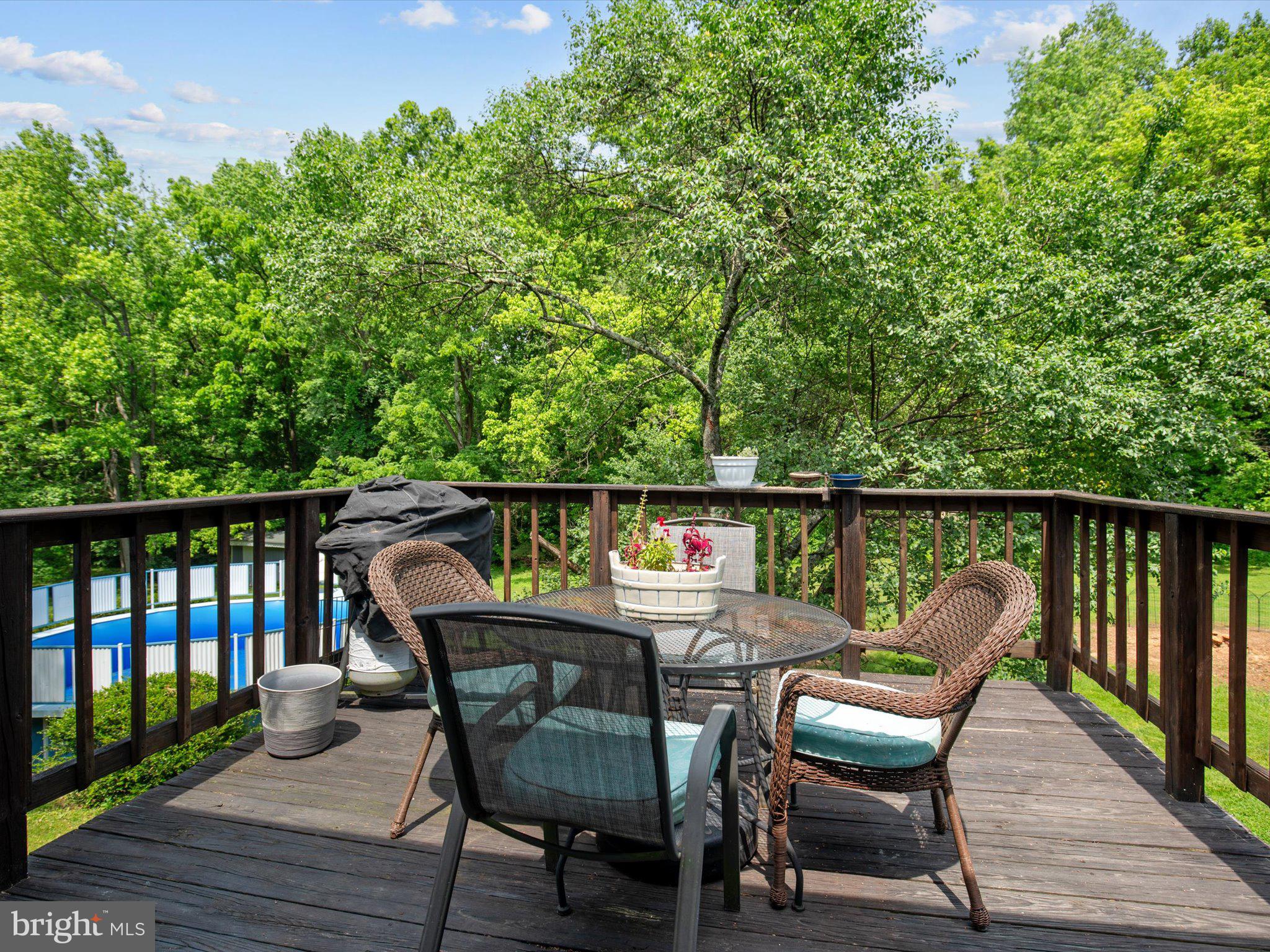 LOTHIAN WOODS - Residential