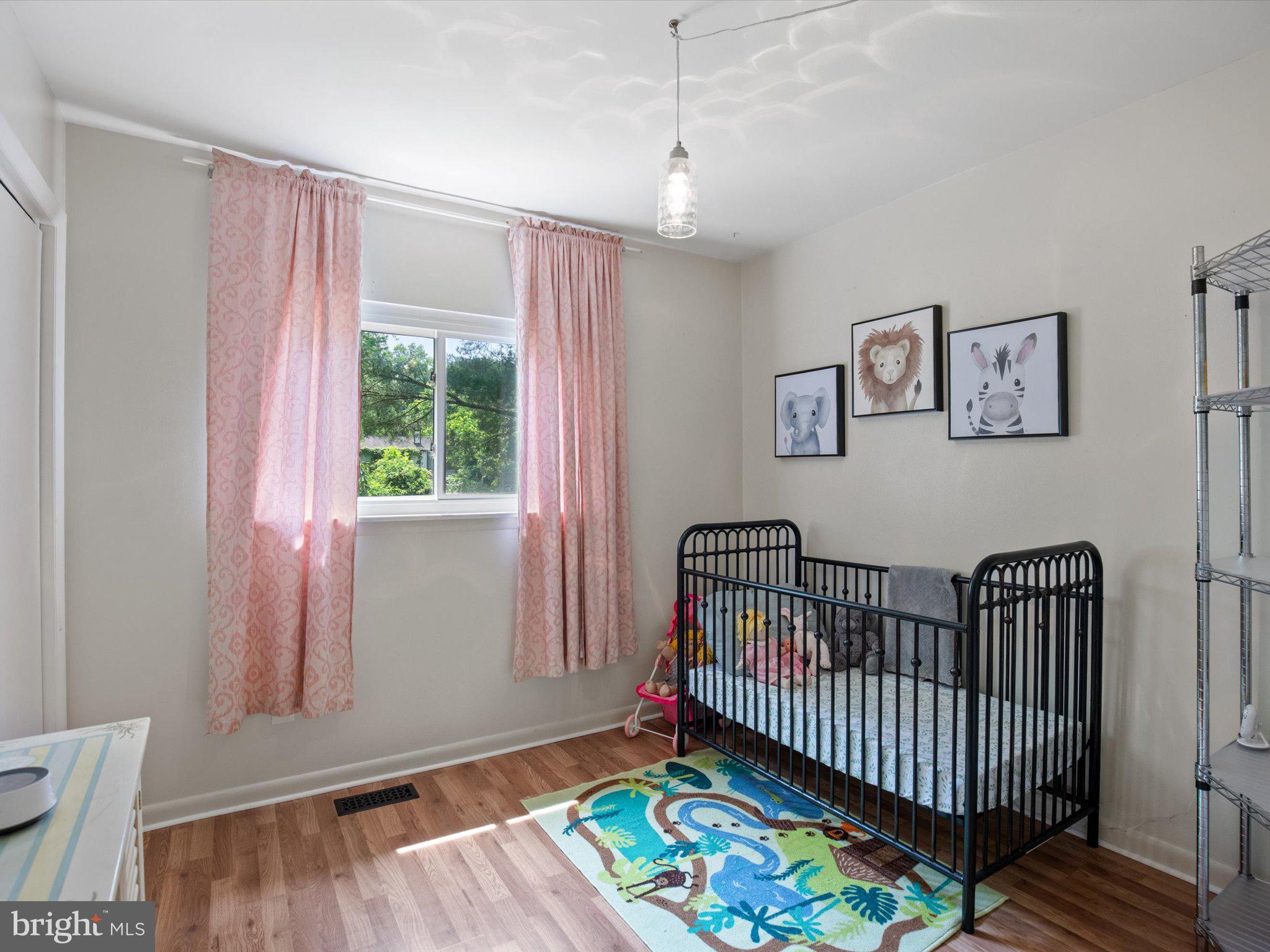 LOTHIAN WOODS - Residential