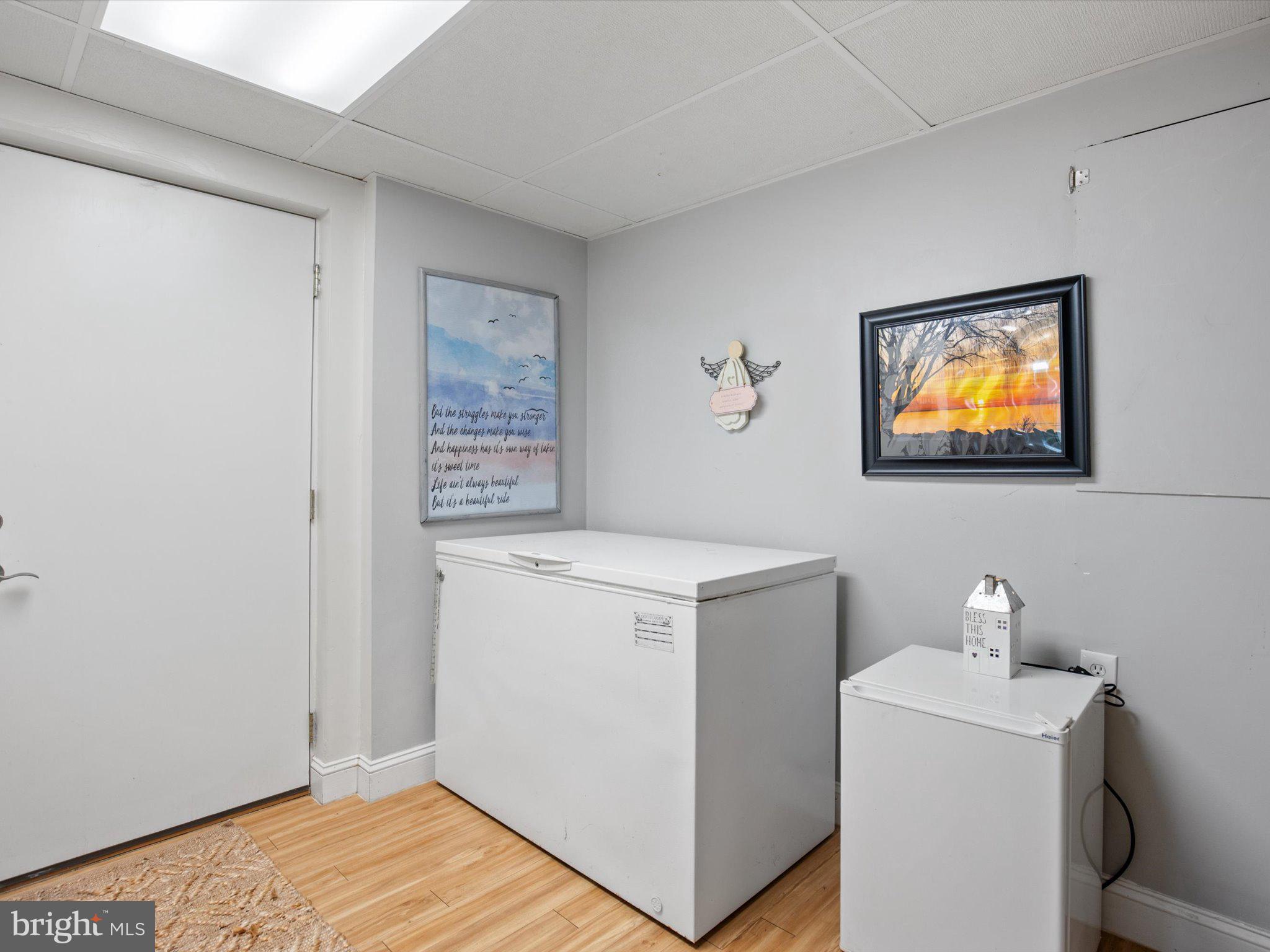 LOTHIAN WOODS - Residential