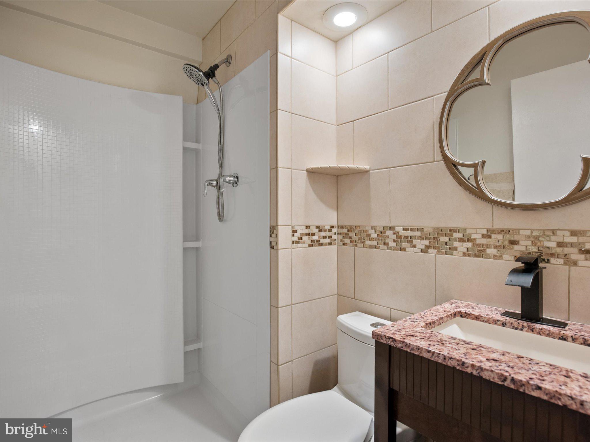 LOTHIAN WOODS - Residential