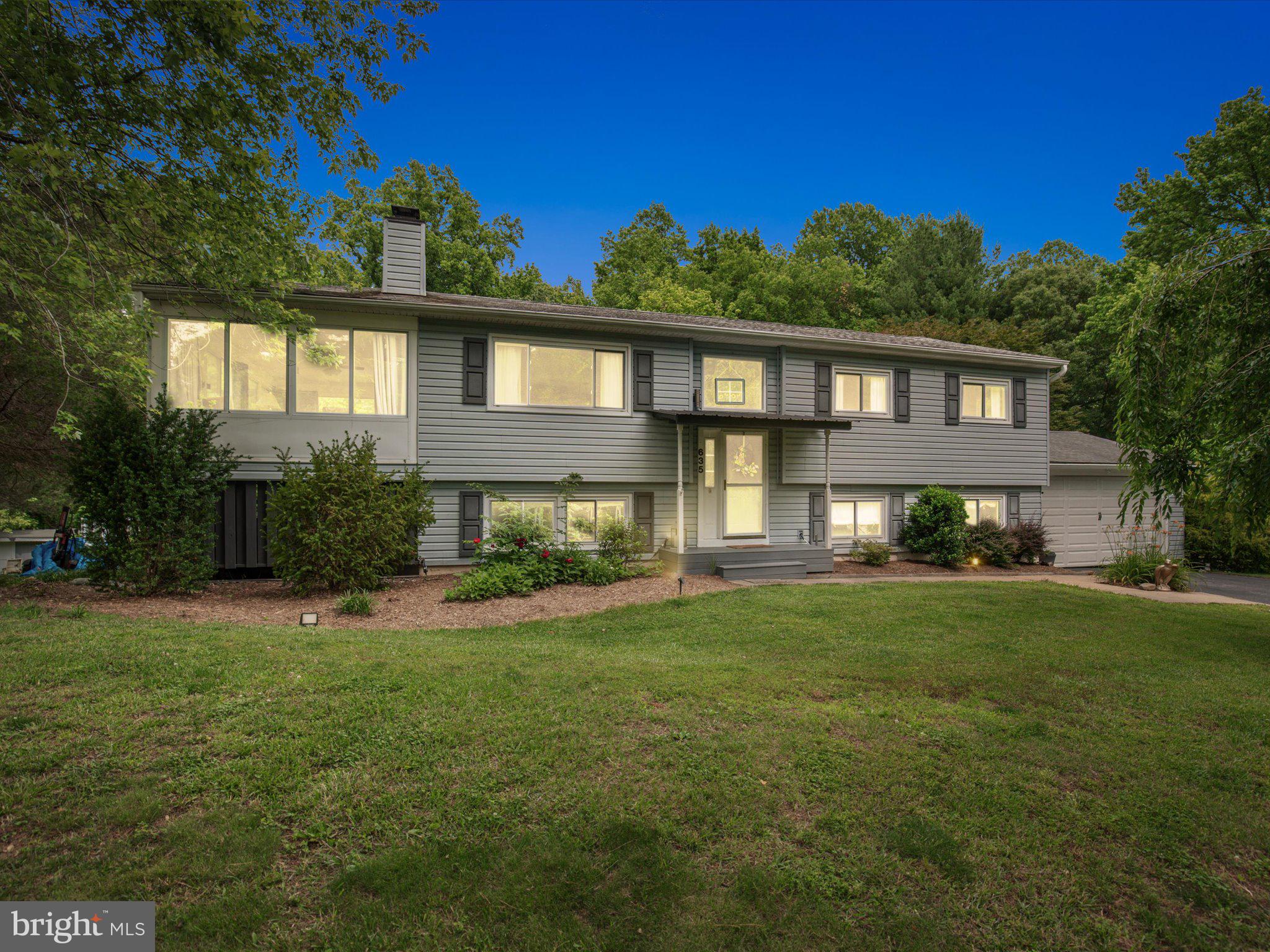 LOTHIAN WOODS - Residential