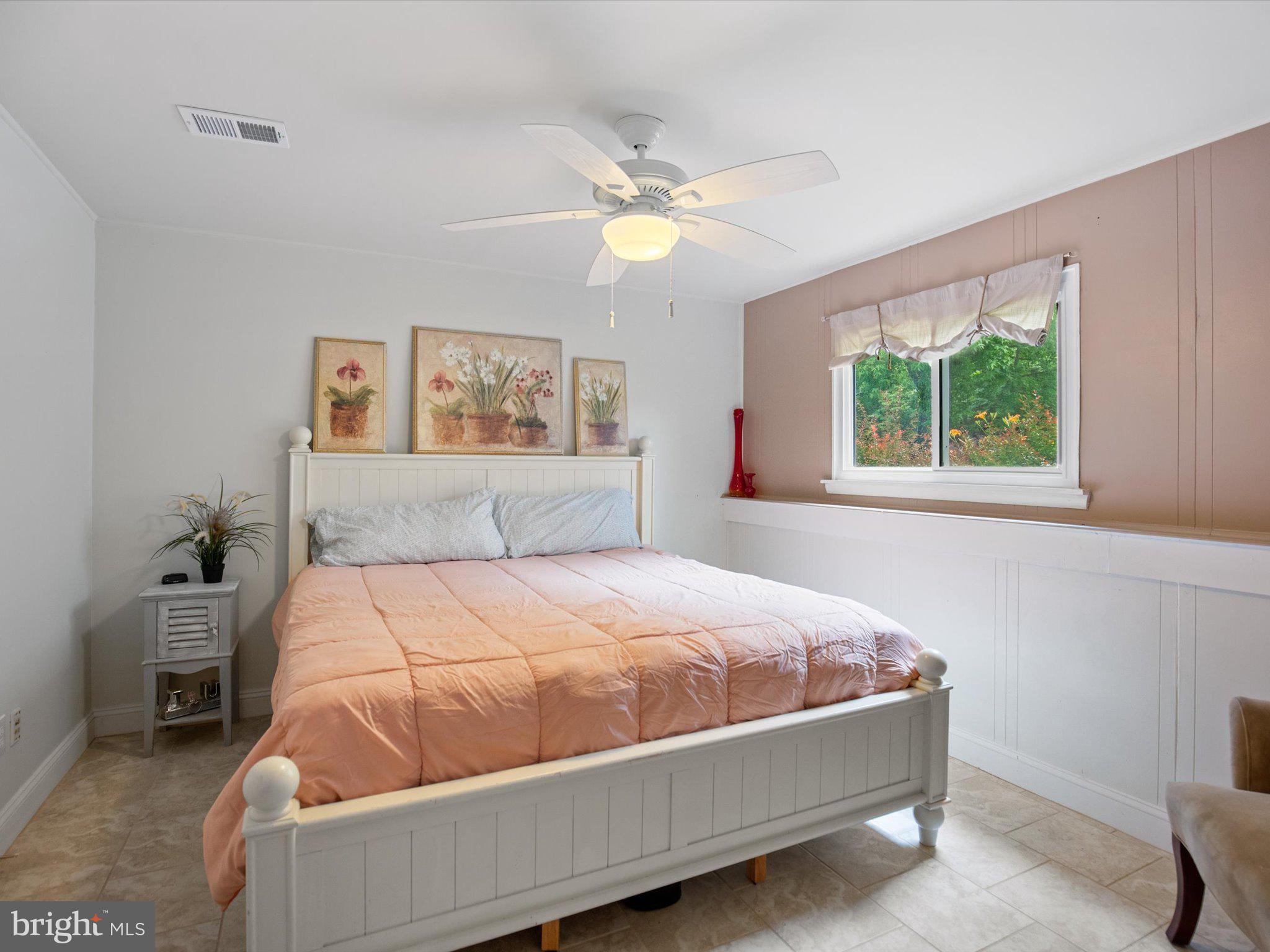 LOTHIAN WOODS - Residential