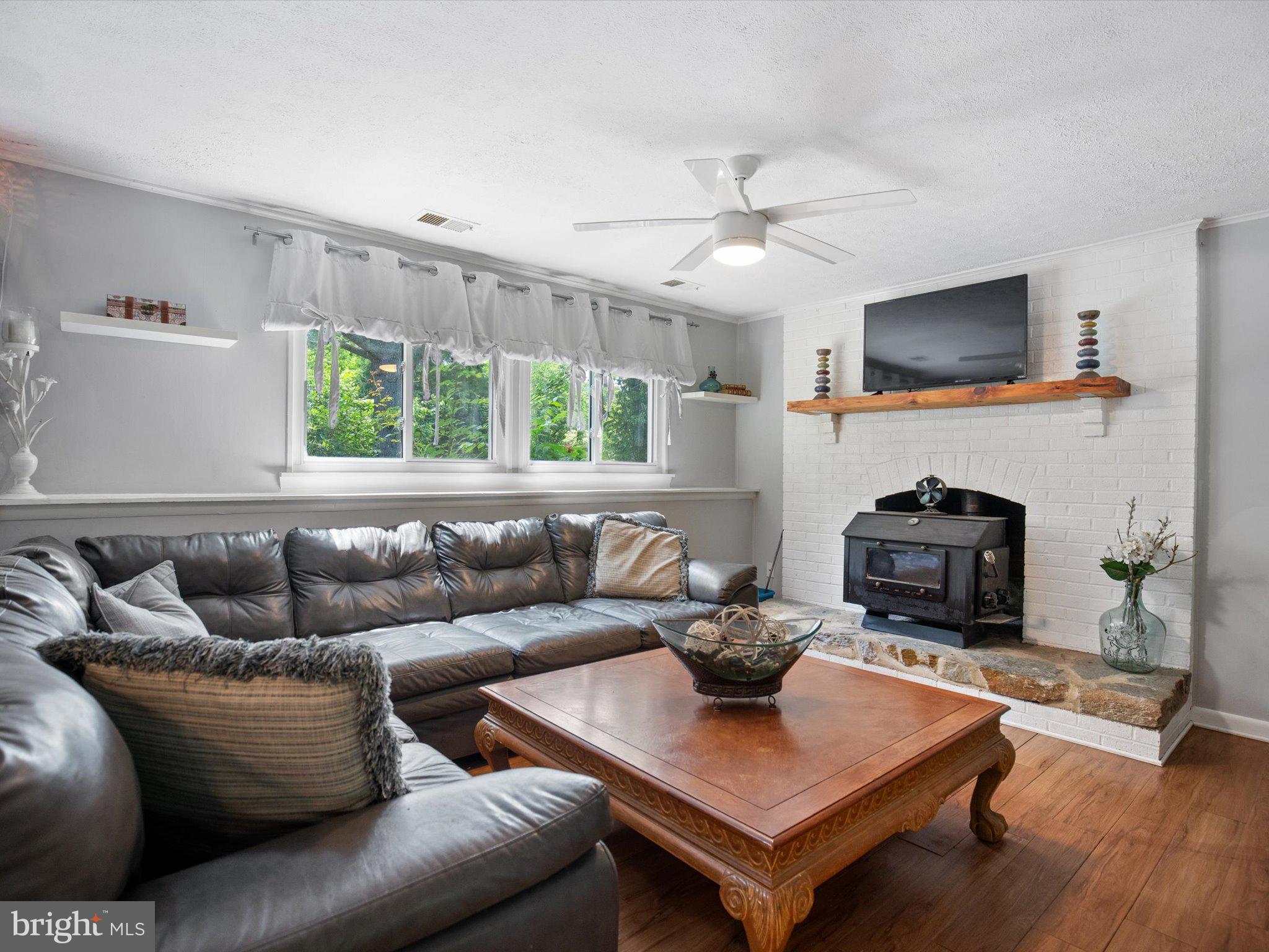 LOTHIAN WOODS - Residential