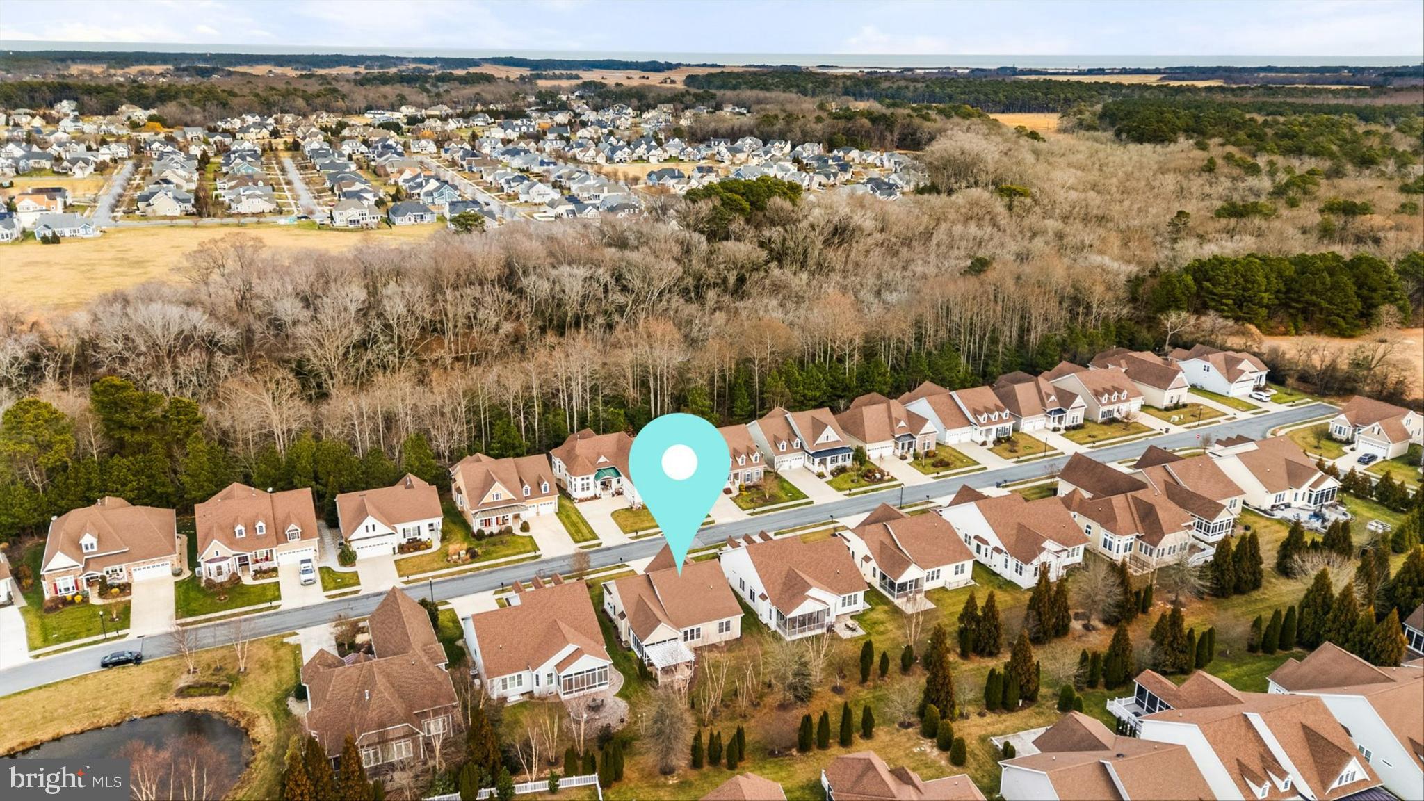 BAY CROSSING - Residential