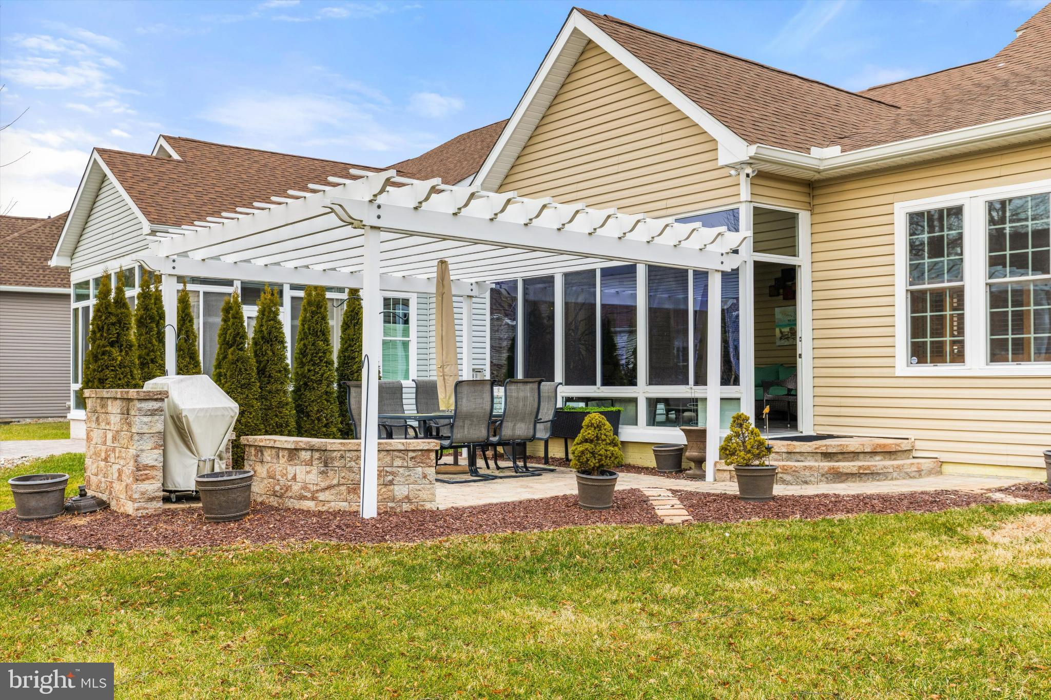 BAY CROSSING - Residential