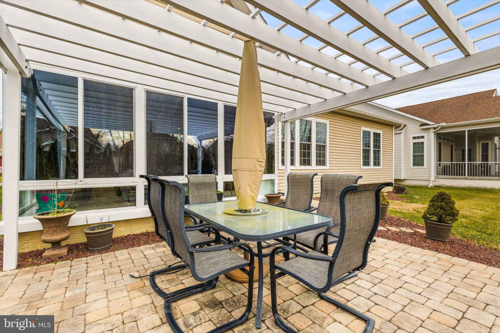 BAY CROSSING - Residential