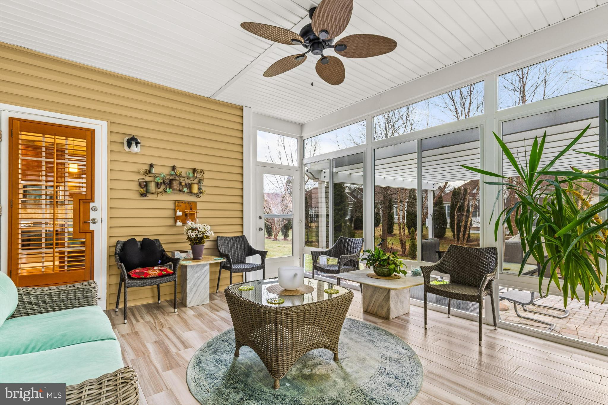 BAY CROSSING - Residential