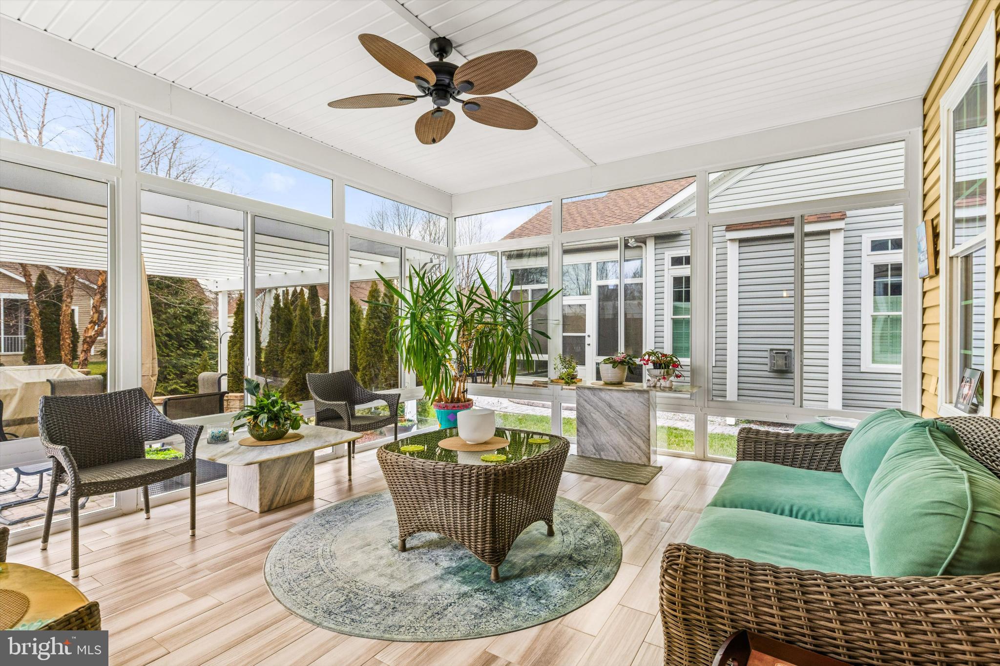 BAY CROSSING - Residential