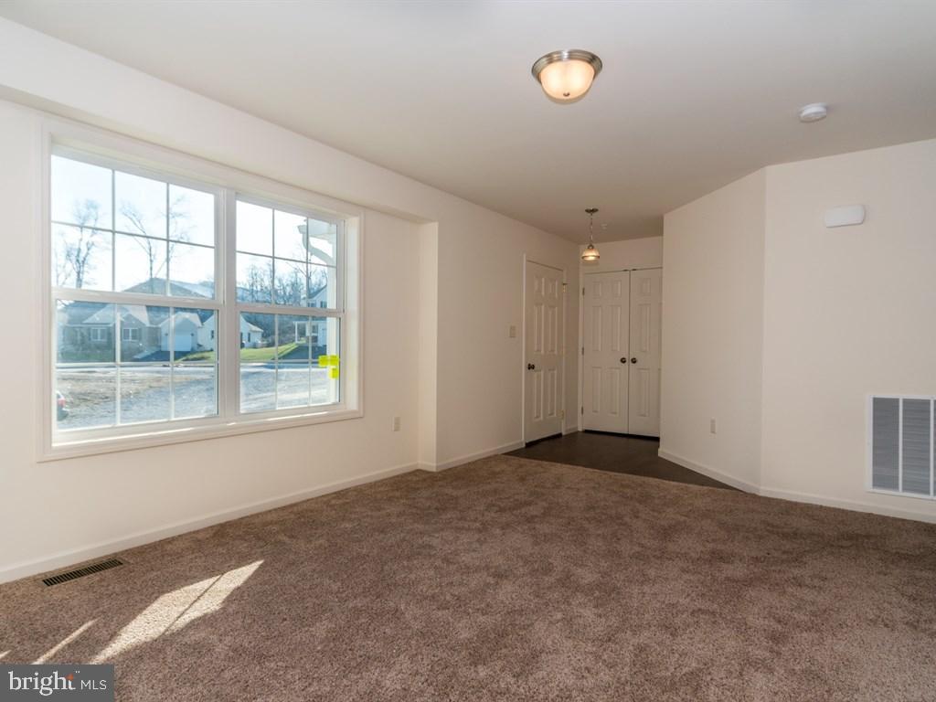 WILDFLOWER RIDGE - Residential