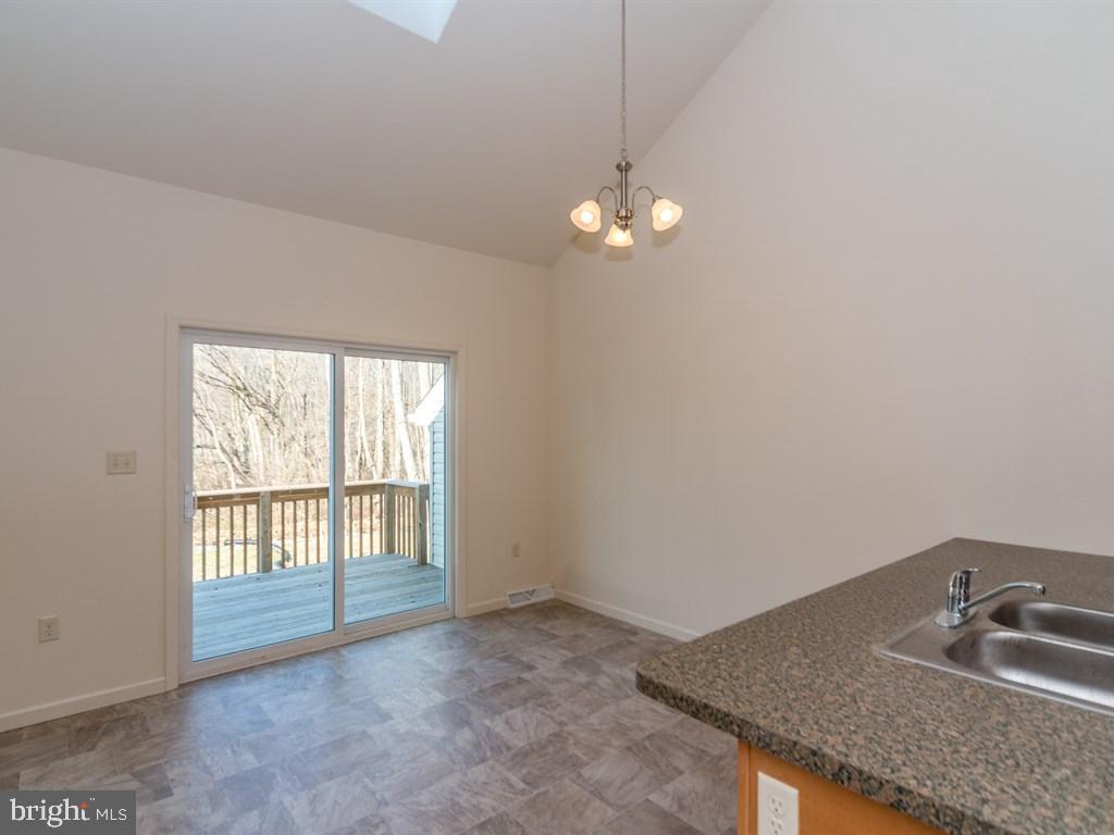 WILDFLOWER RIDGE - Residential