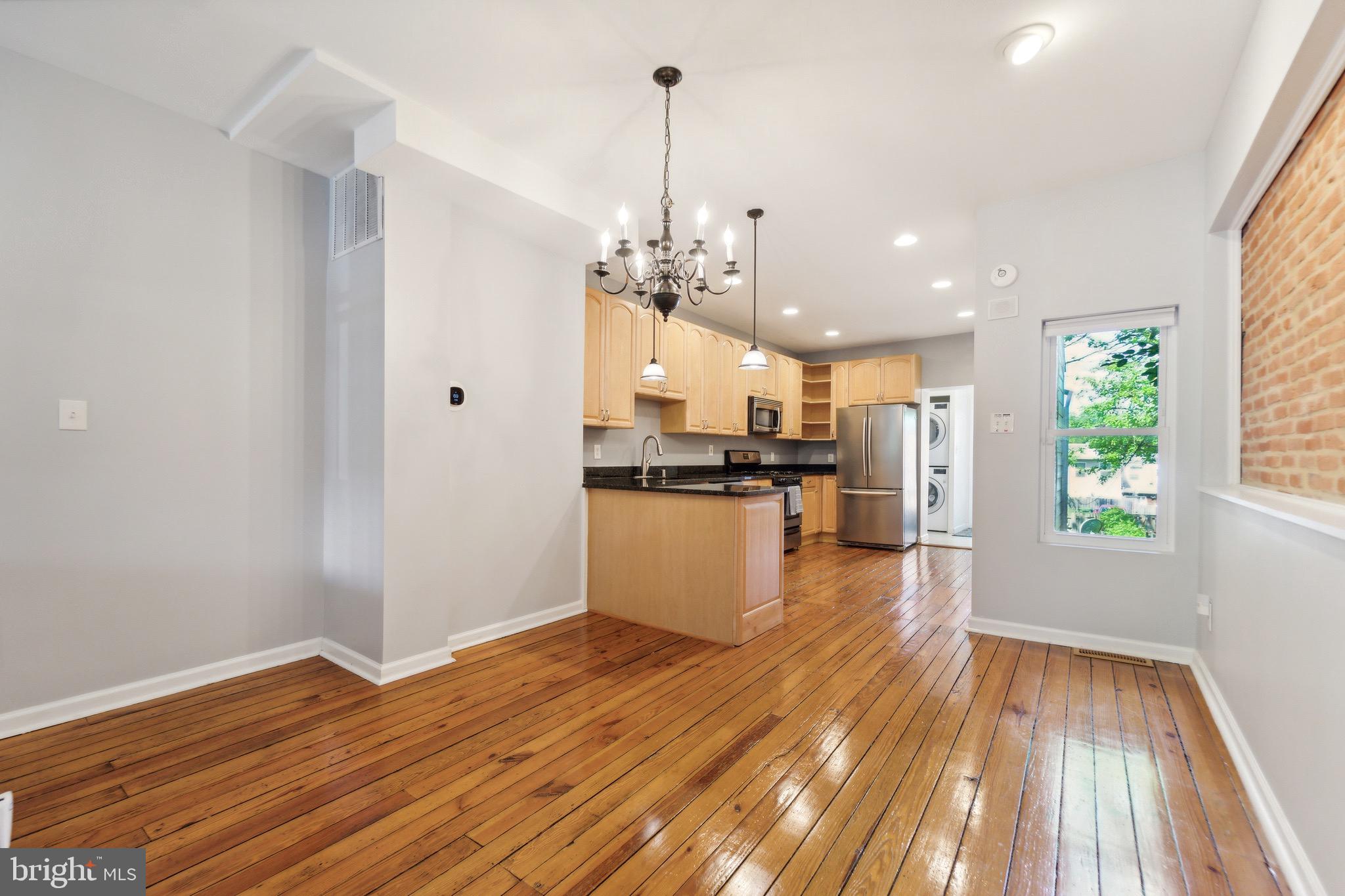 HAMPDEN HISTORIC DISTRICT - Residential