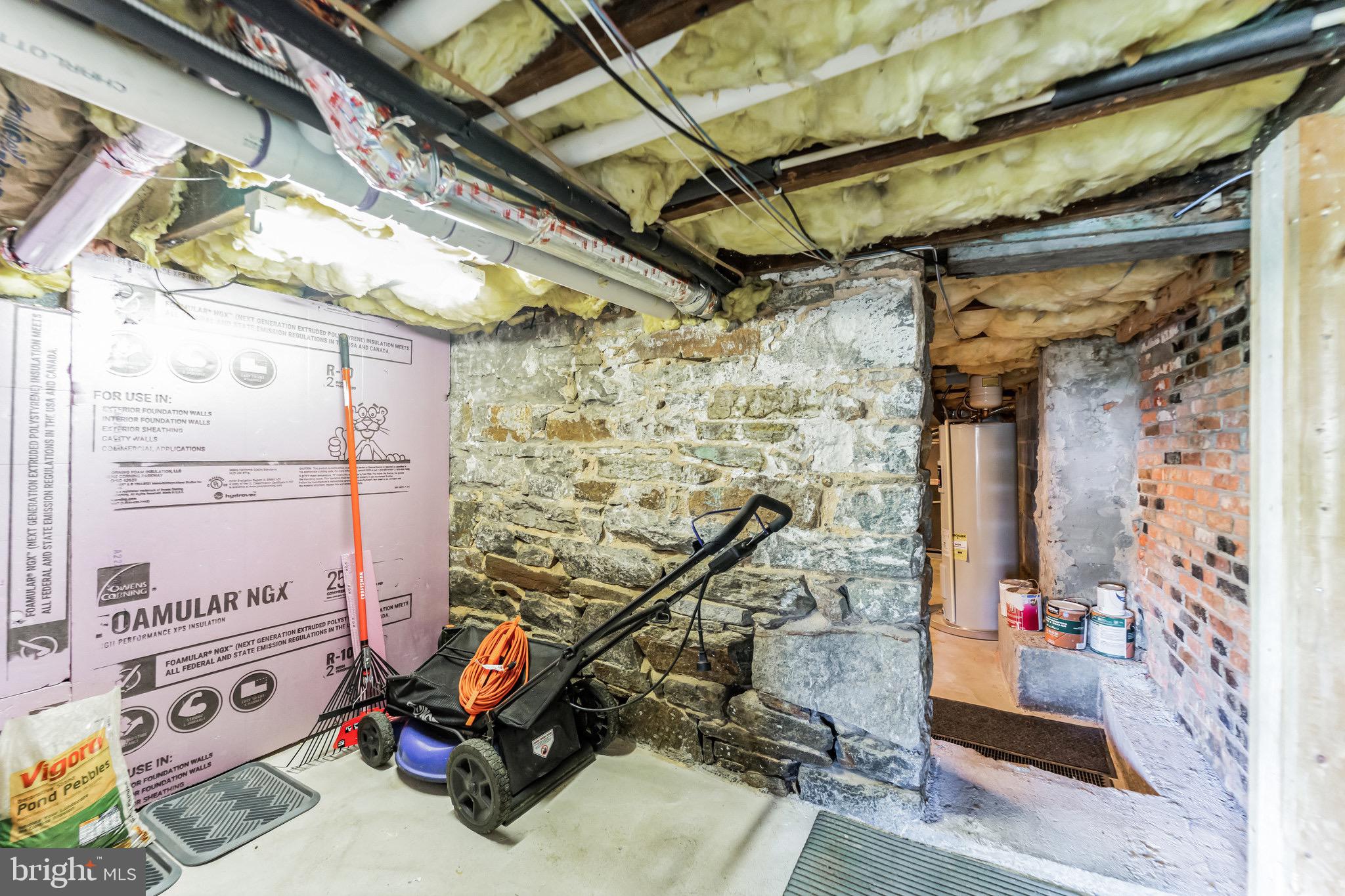 HAMPDEN HISTORIC DISTRICT - Residential