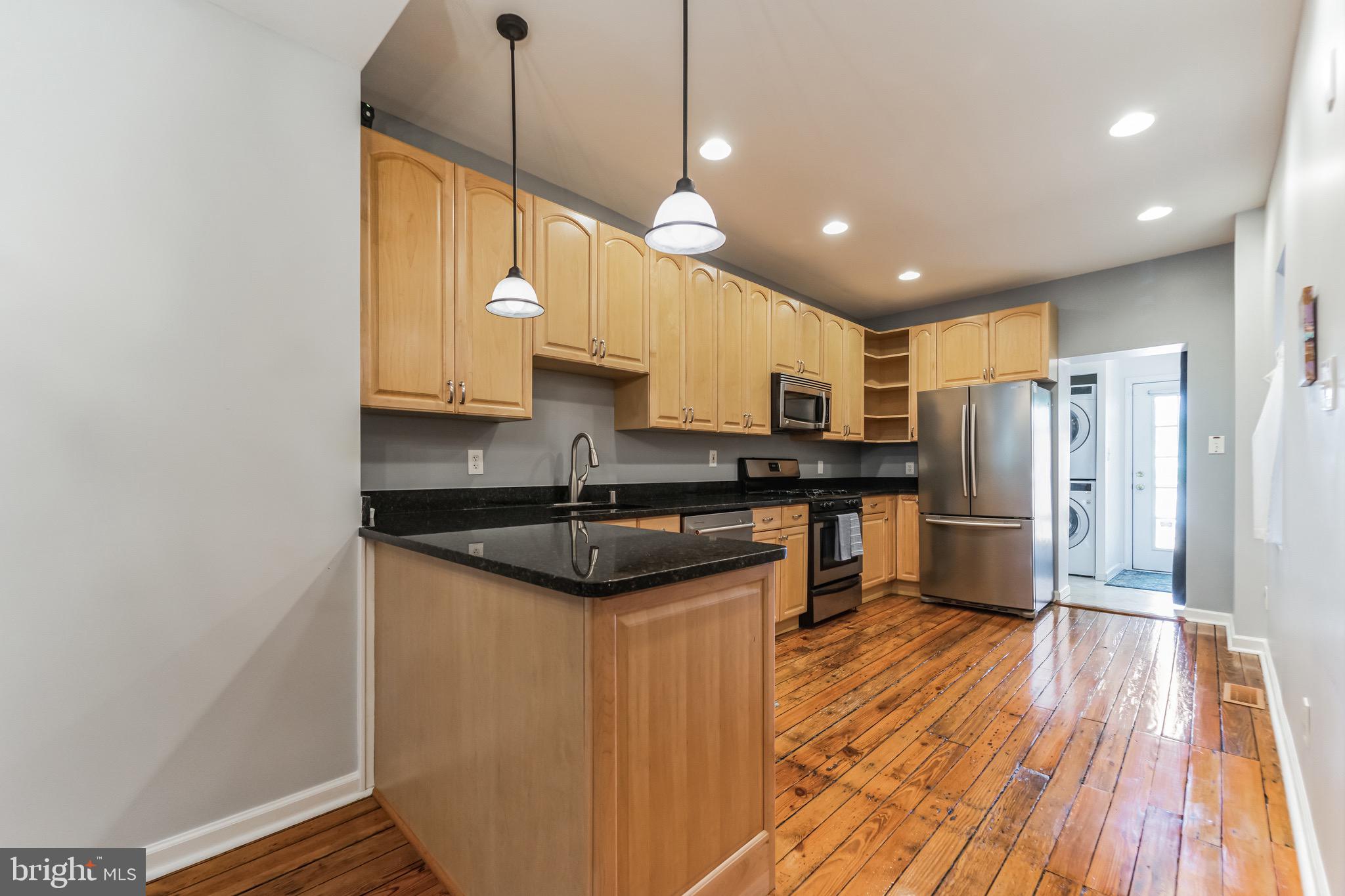 HAMPDEN HISTORIC DISTRICT - Residential