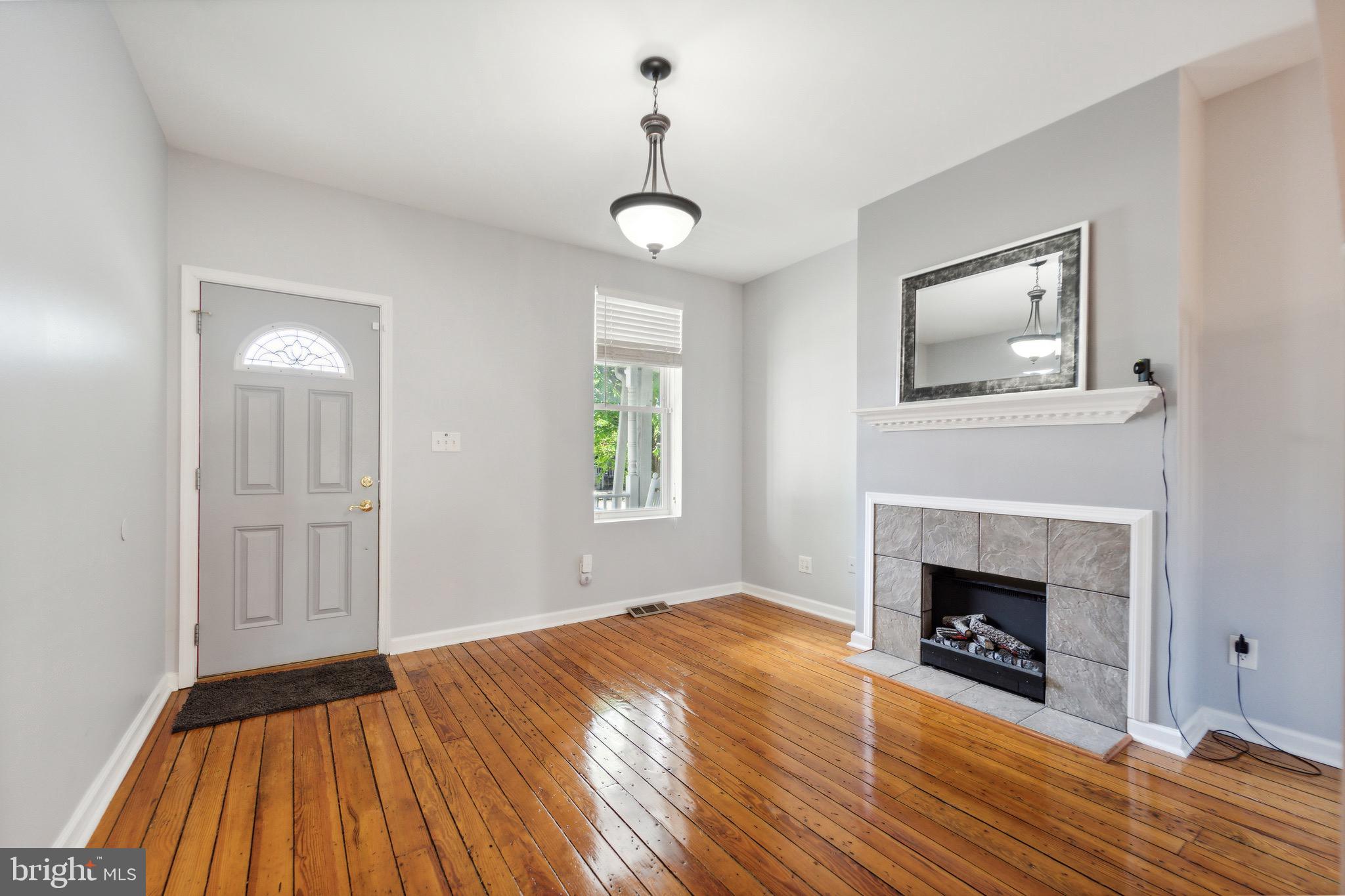 HAMPDEN HISTORIC DISTRICT - Residential