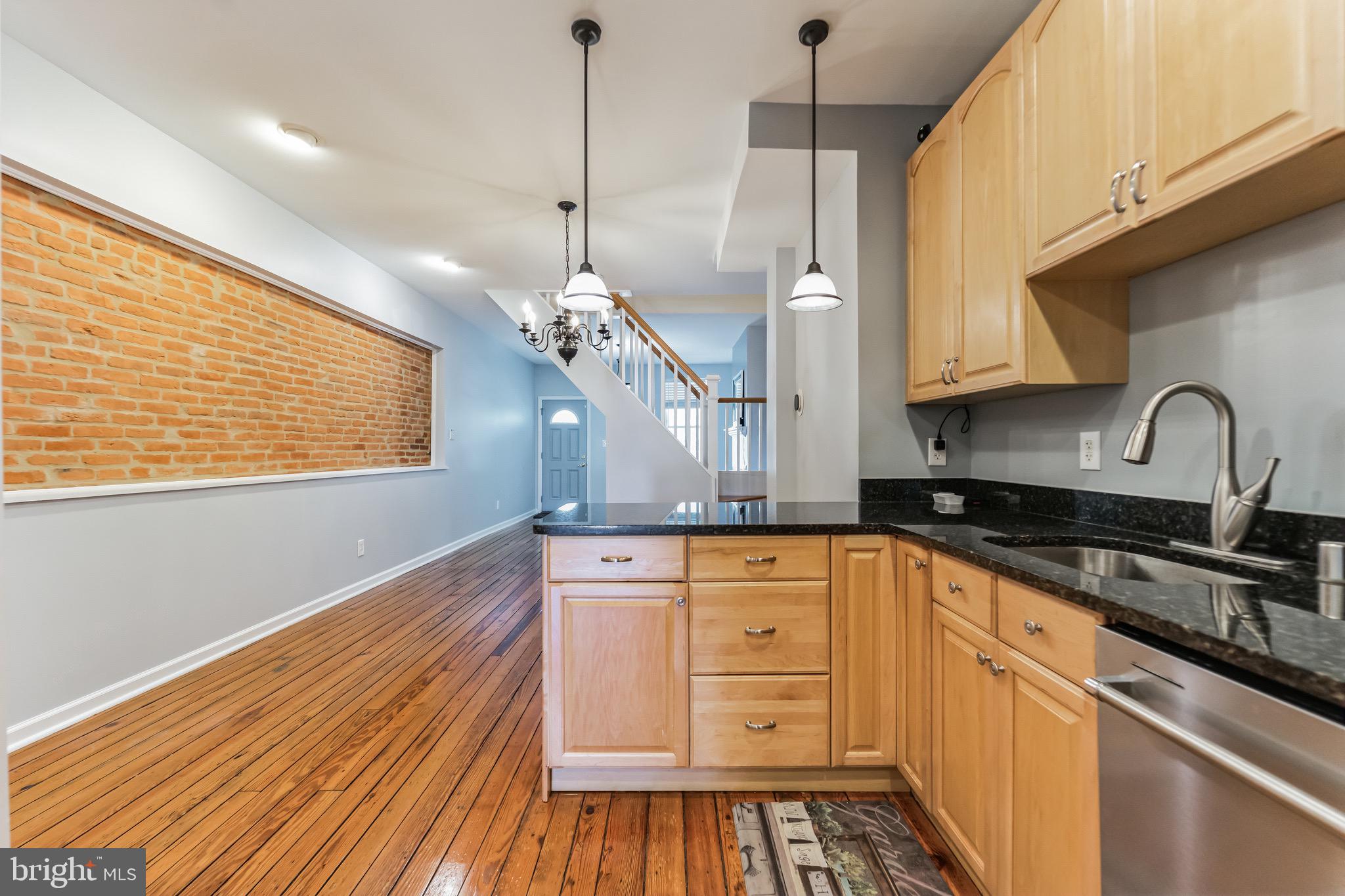 HAMPDEN HISTORIC DISTRICT - Residential