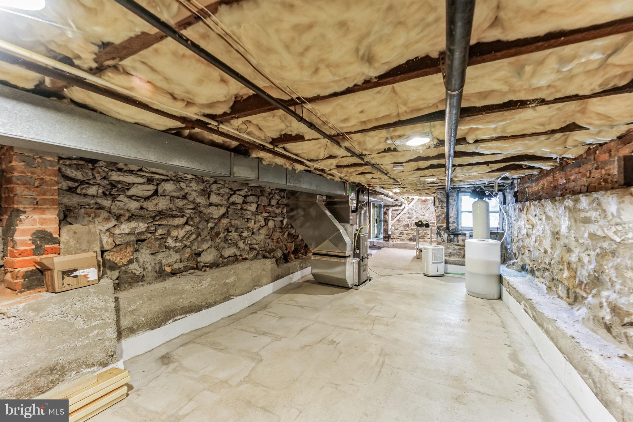 HAMPDEN HISTORIC DISTRICT - Residential