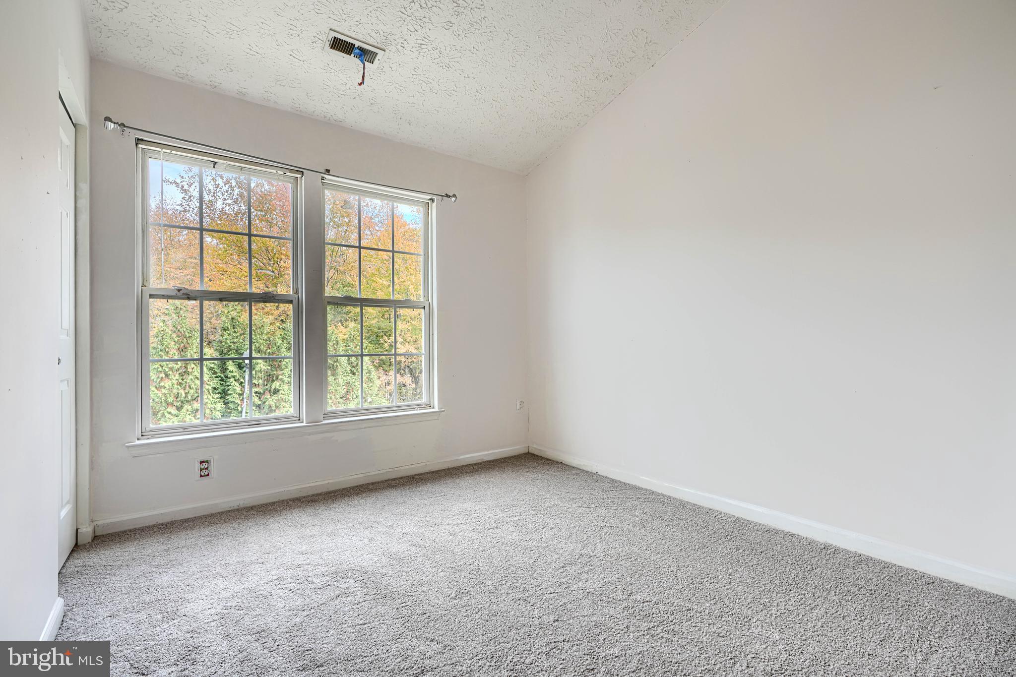 LOHR'S ORCHARD - Residential