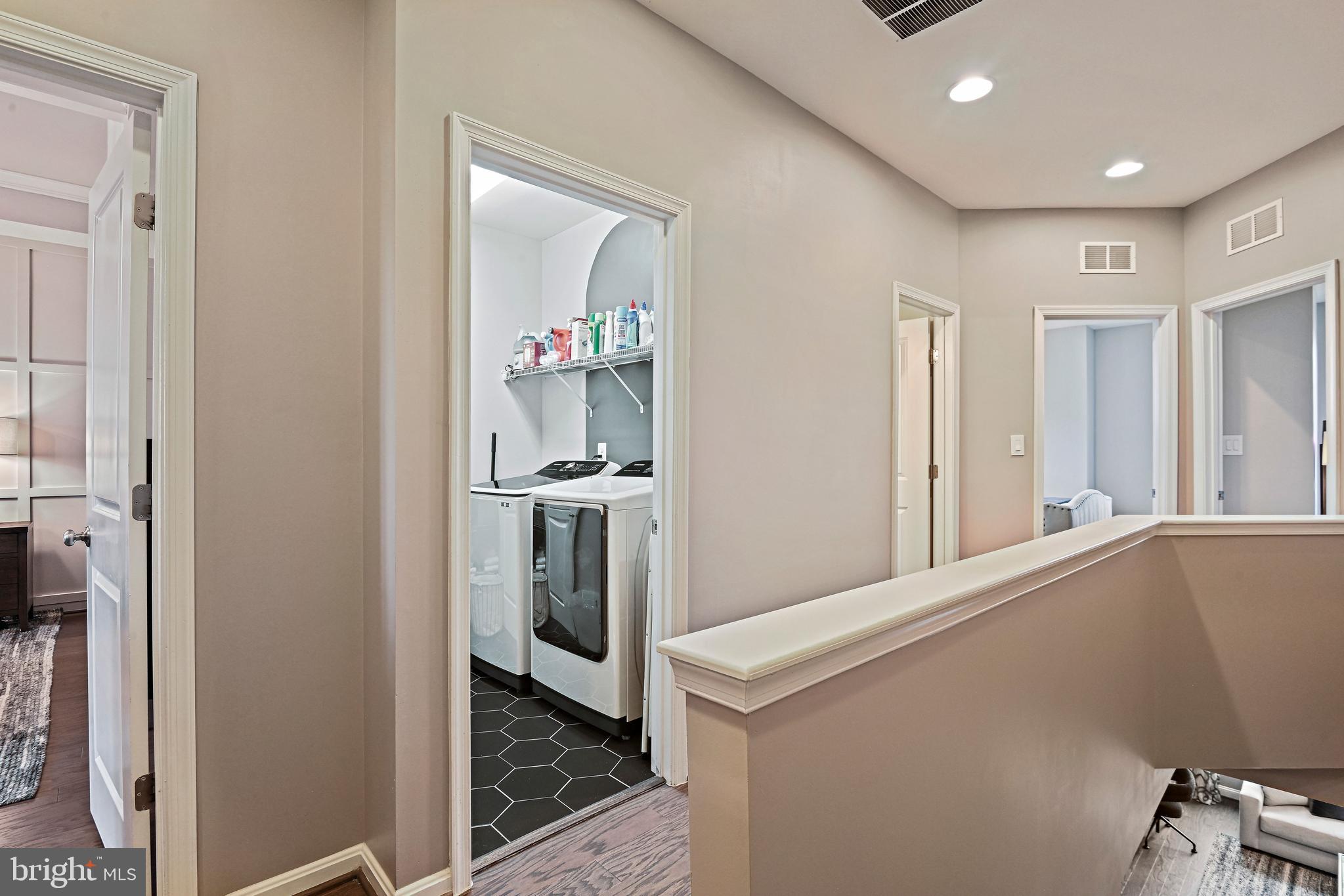 BRAMBLETON - Residential